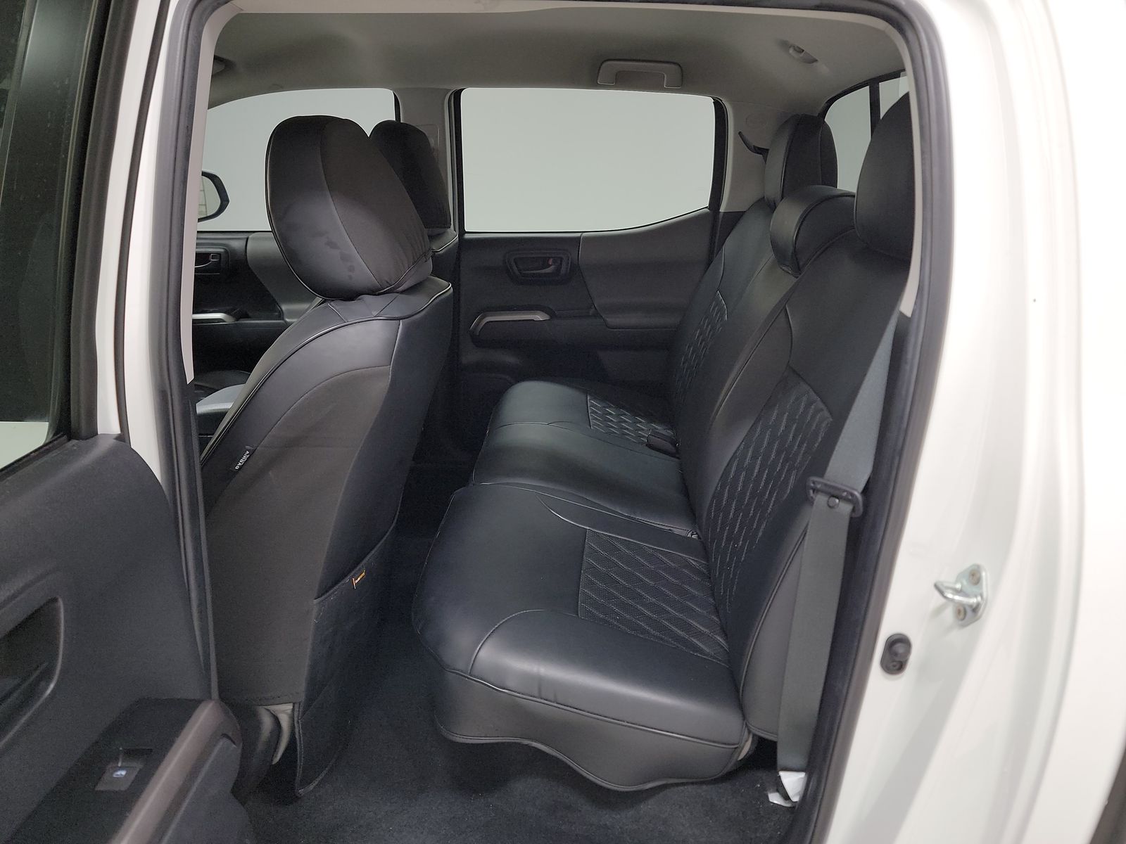 2022 Toyota Tacoma SR5 RWD