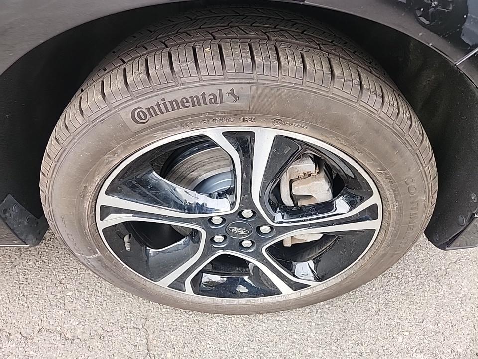 2022 Ford Edge ST AWD