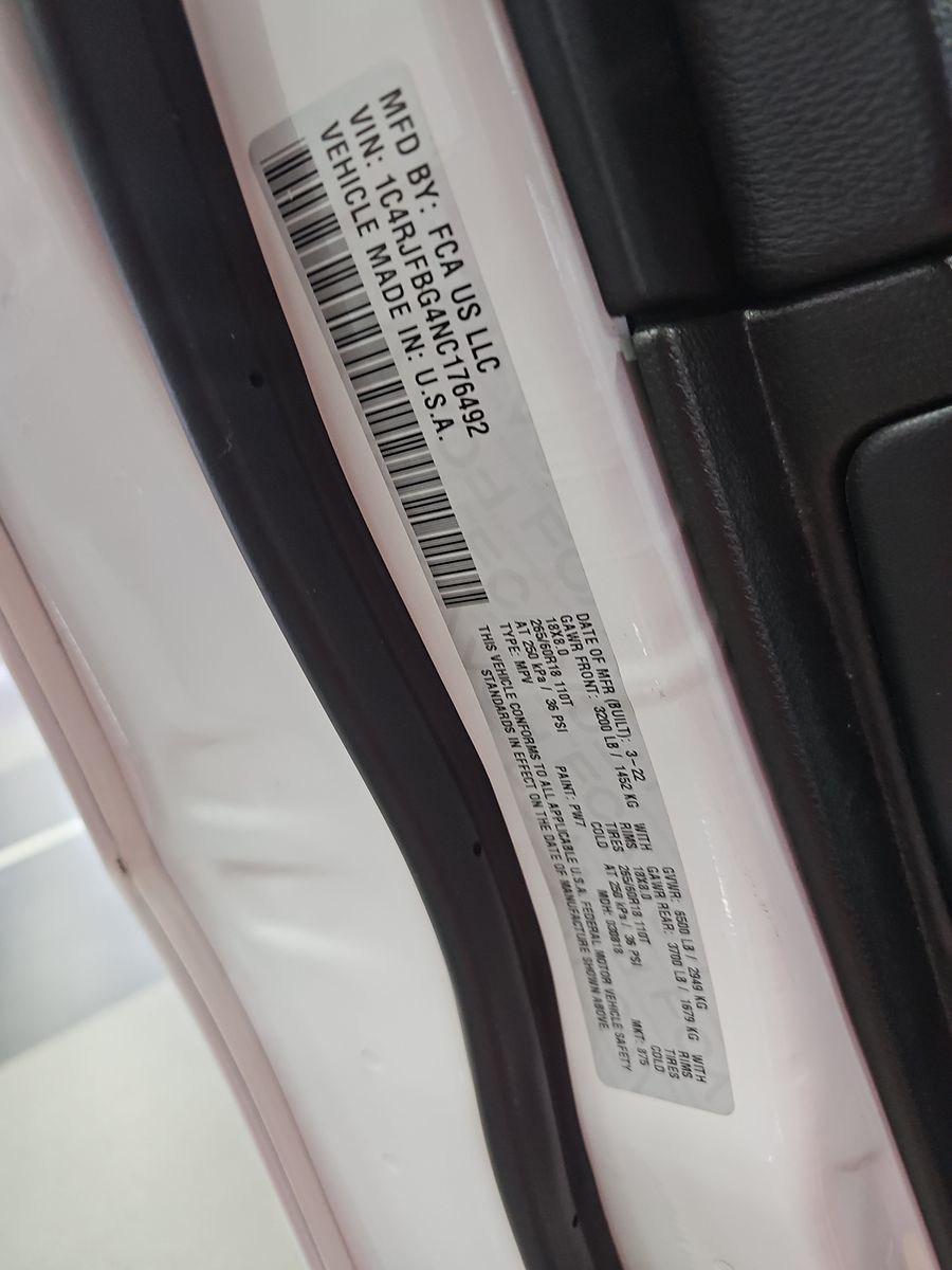 2022 Jeep Grand Cherokee Limited AWD