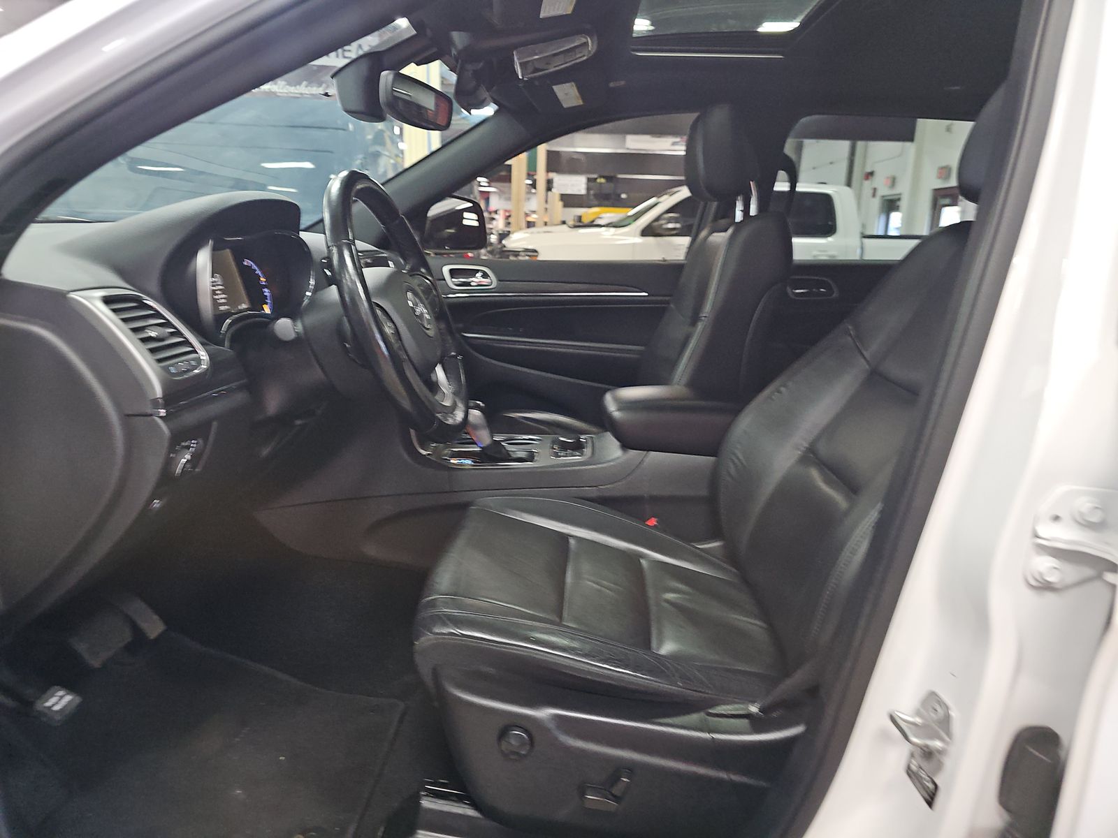 2022 Jeep Grand Cherokee Limited AWD