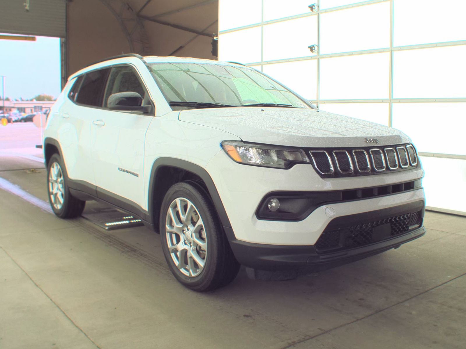 2022 Jeep Compass Latitude Lux AWD