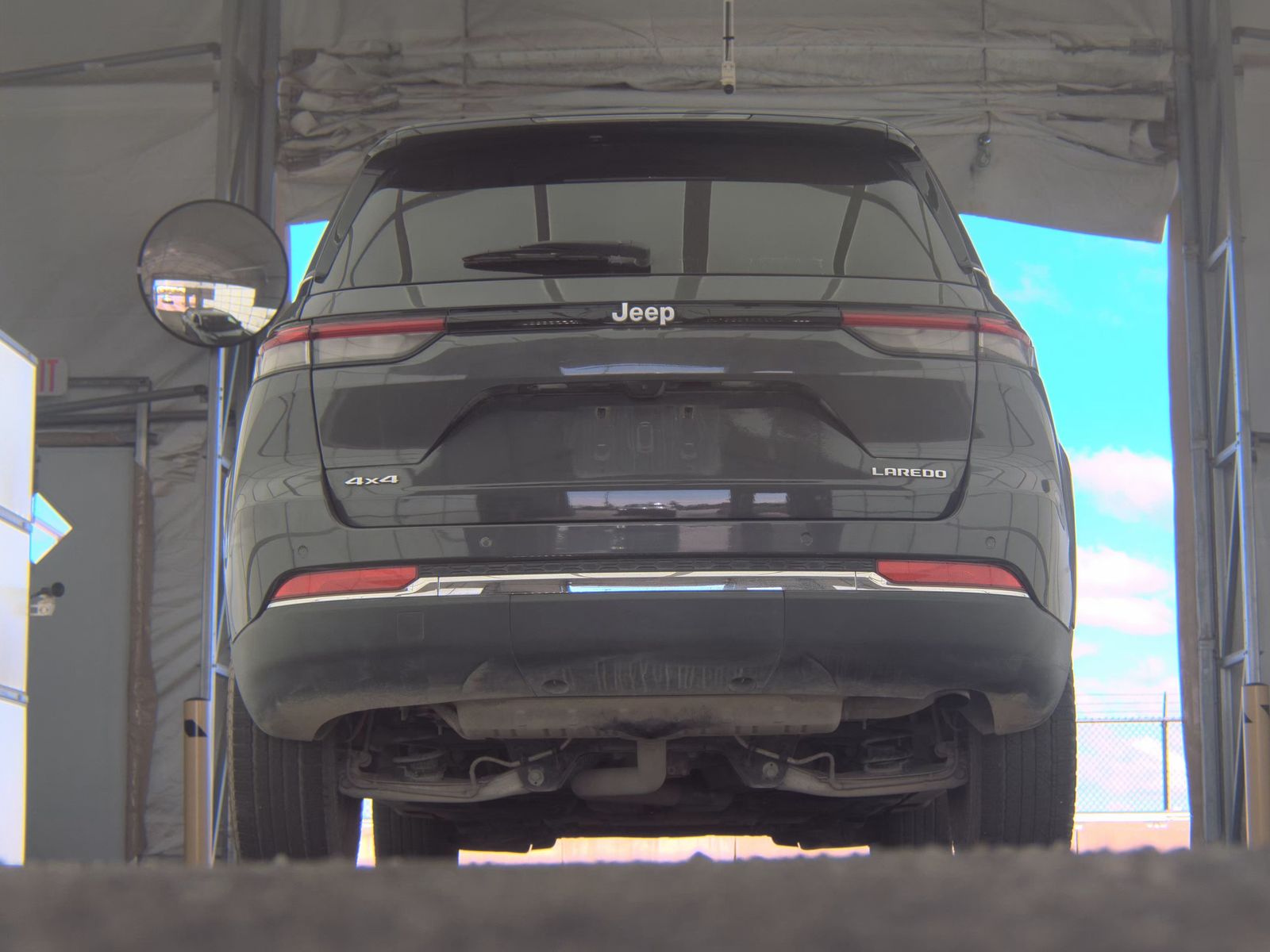 2024 Jeep Grand Cherokee Laredo AWD