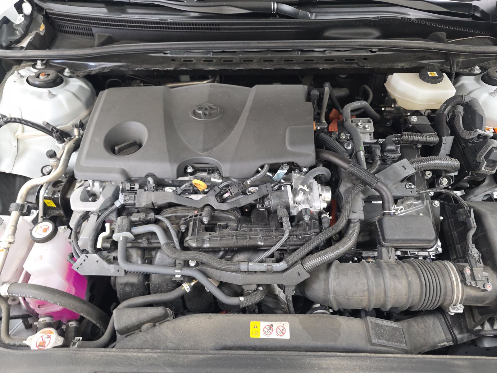 2025 Toyota Camry XLE FWD