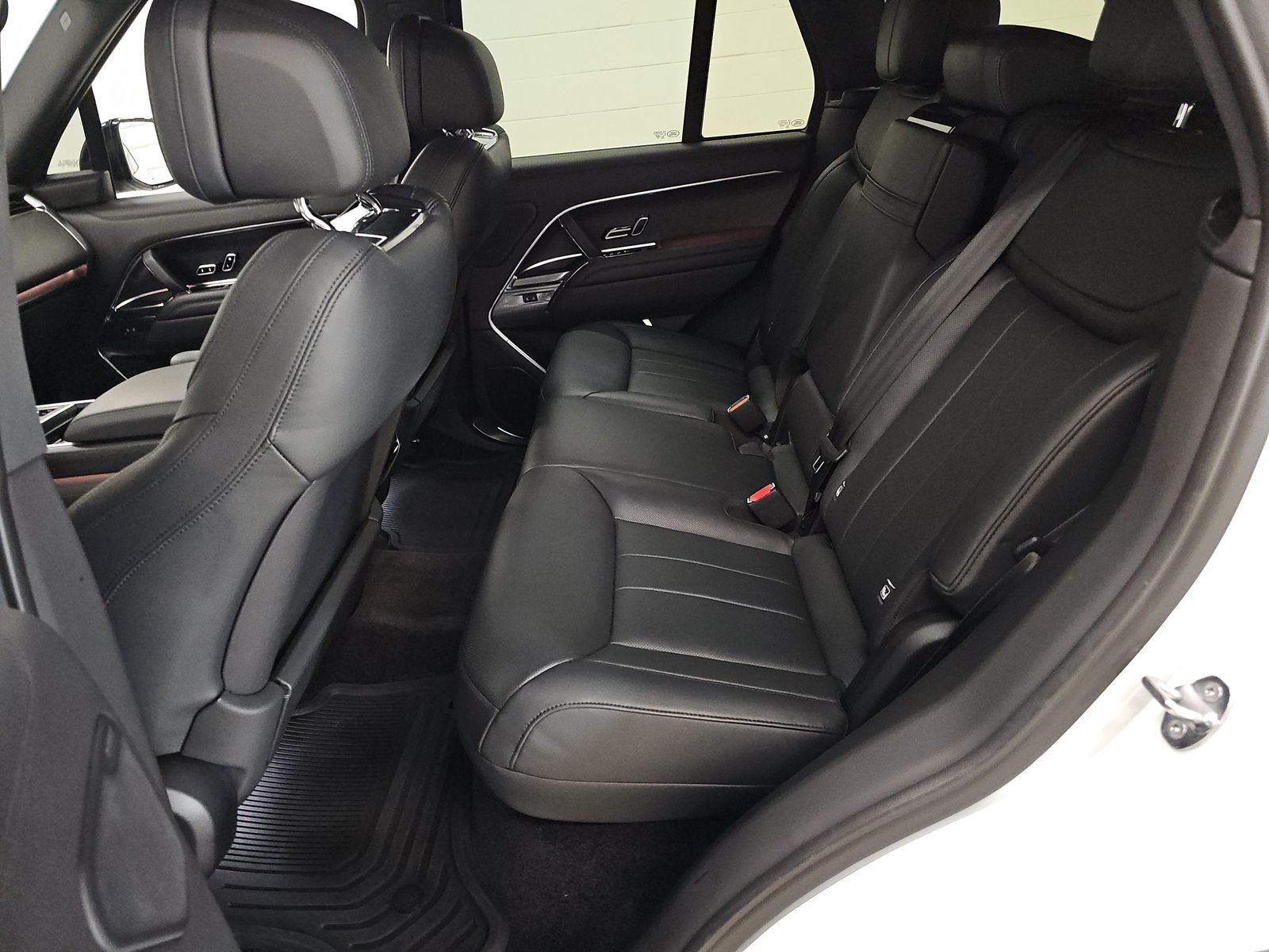 2023 Land Rover Range Rover SE AWD