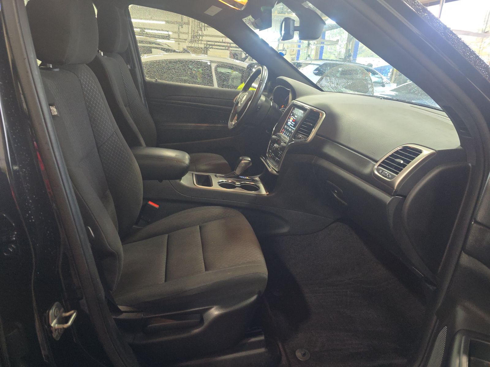 2018 Jeep Grand Cherokee Laredo E Edition AWD