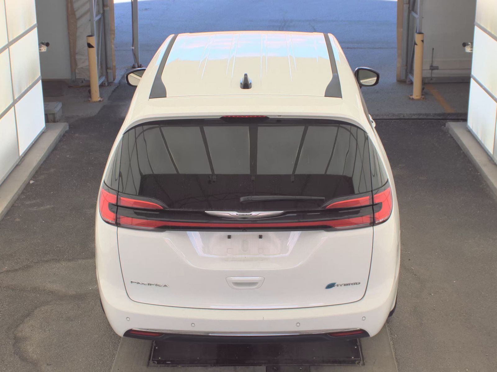 2024 Chrysler Pacifica Hybrid Select FWD