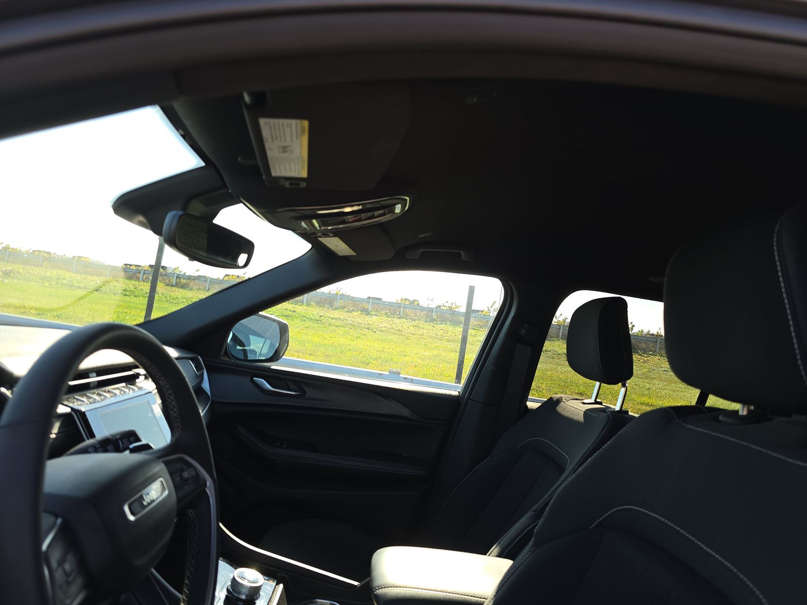 2024 Jeep Grand Cherokee Laredo AWD