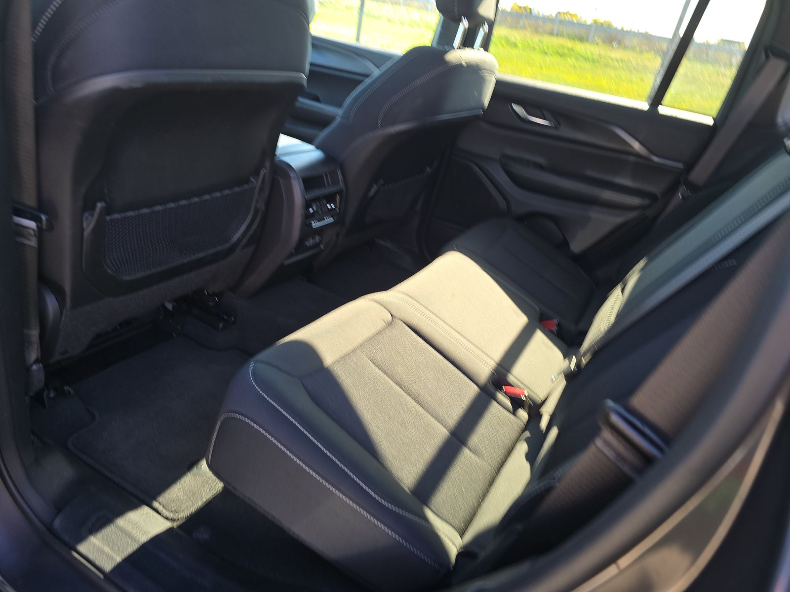 2024 Jeep Grand Cherokee Laredo AWD