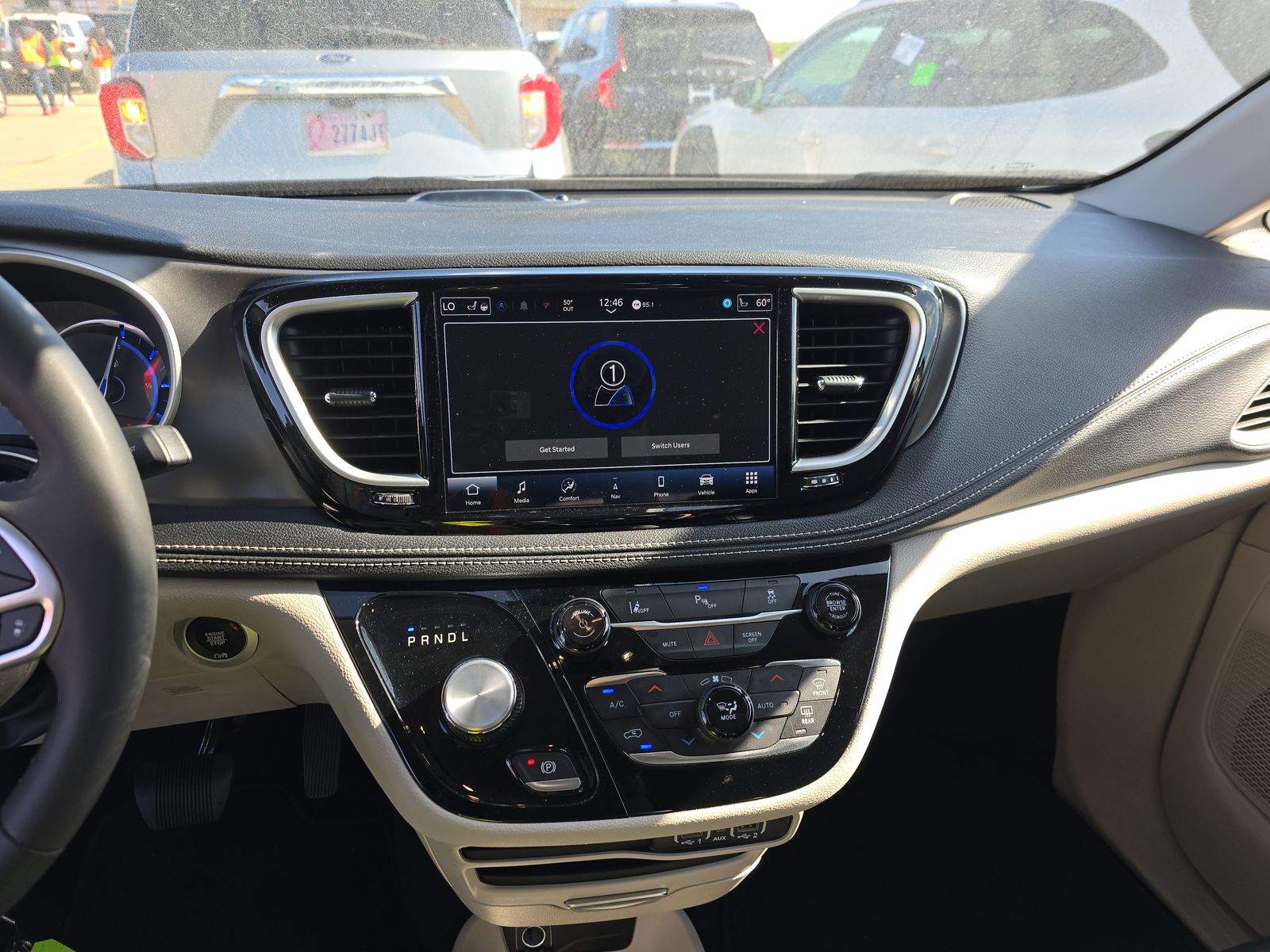 2024 Chrysler Pacifica Hybrid Select FWD