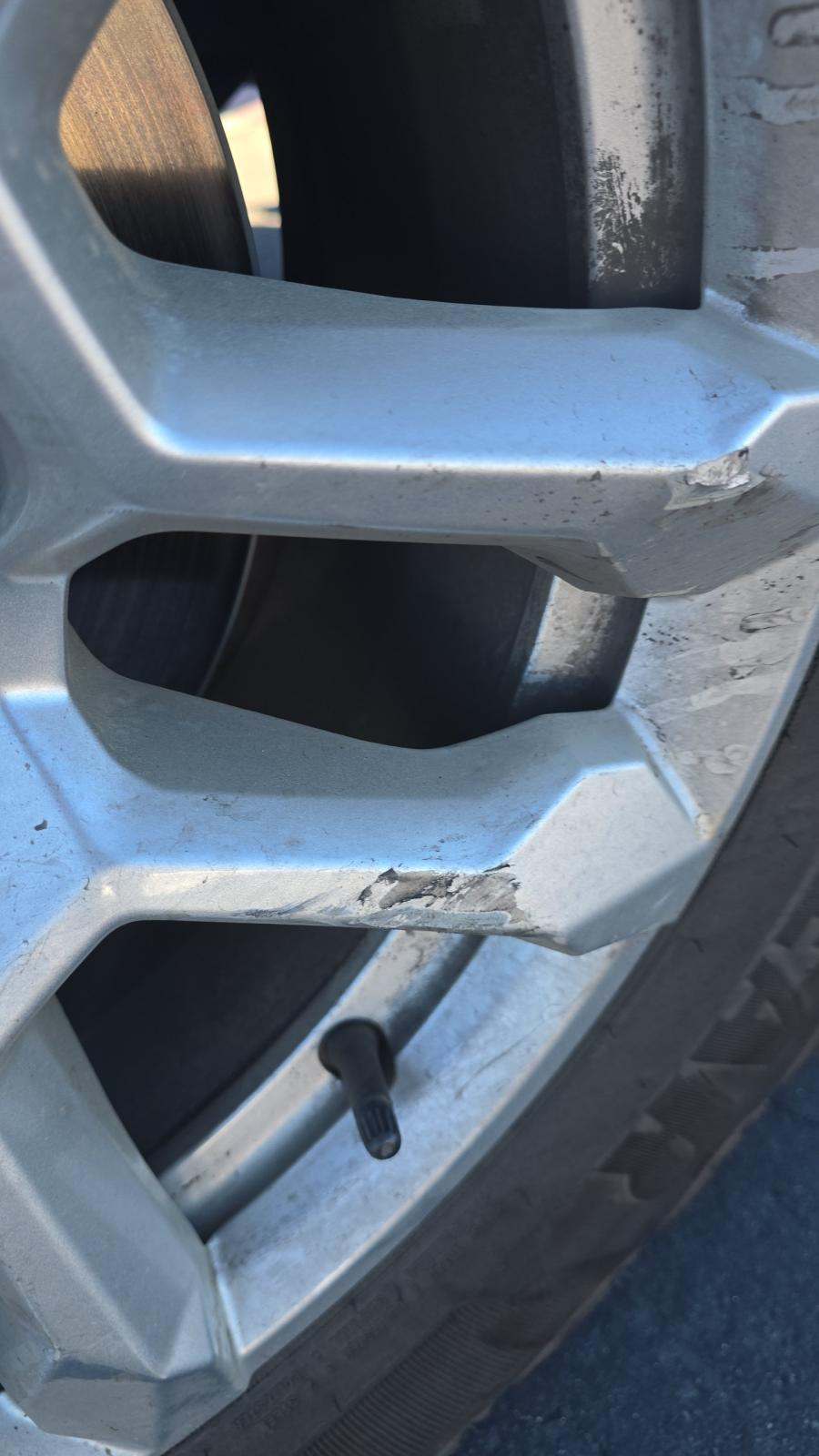 2024 Chevrolet Silverado 1500 RST AWD