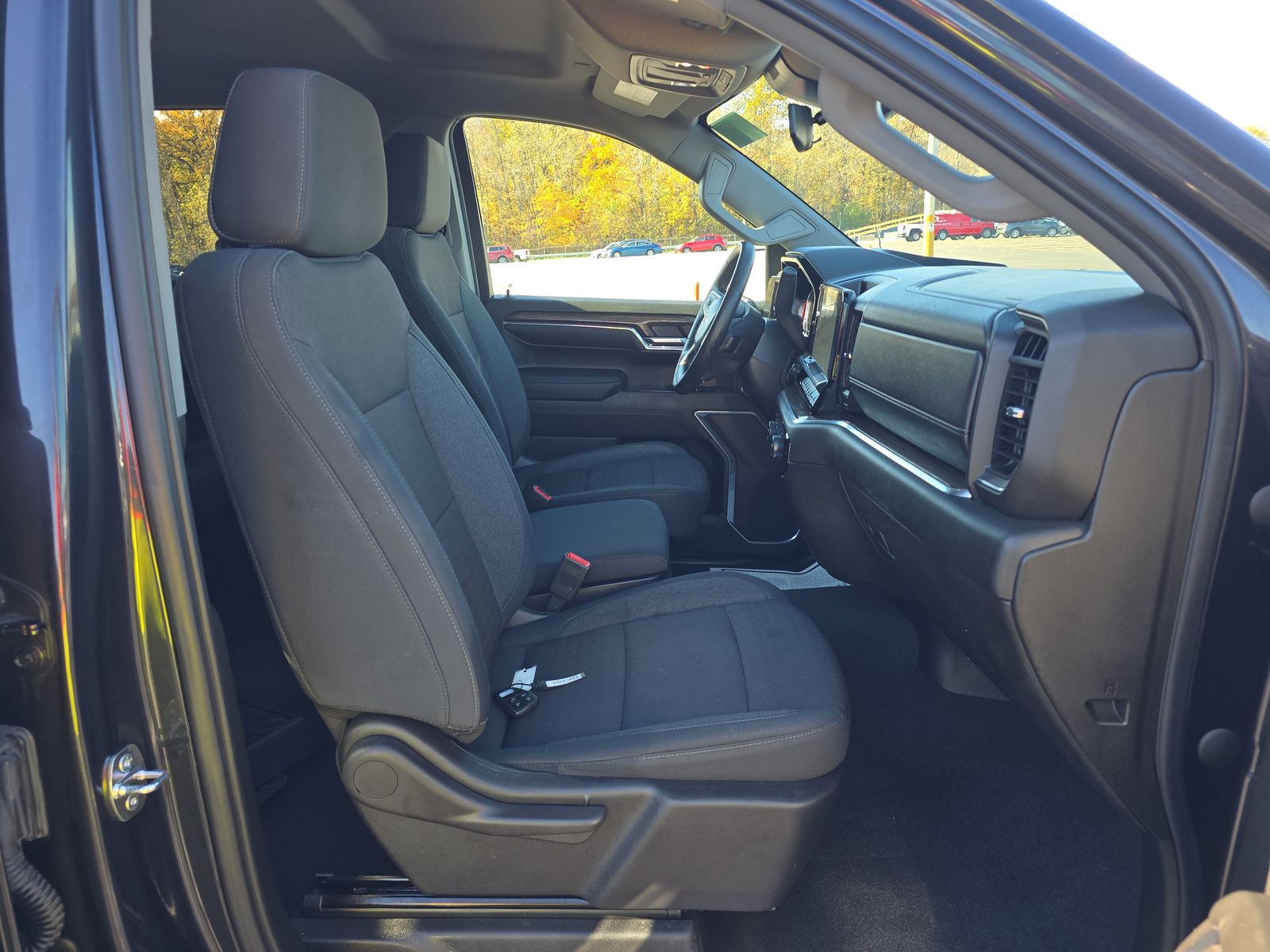 2024 Chevrolet Silverado 1500 LT AWD