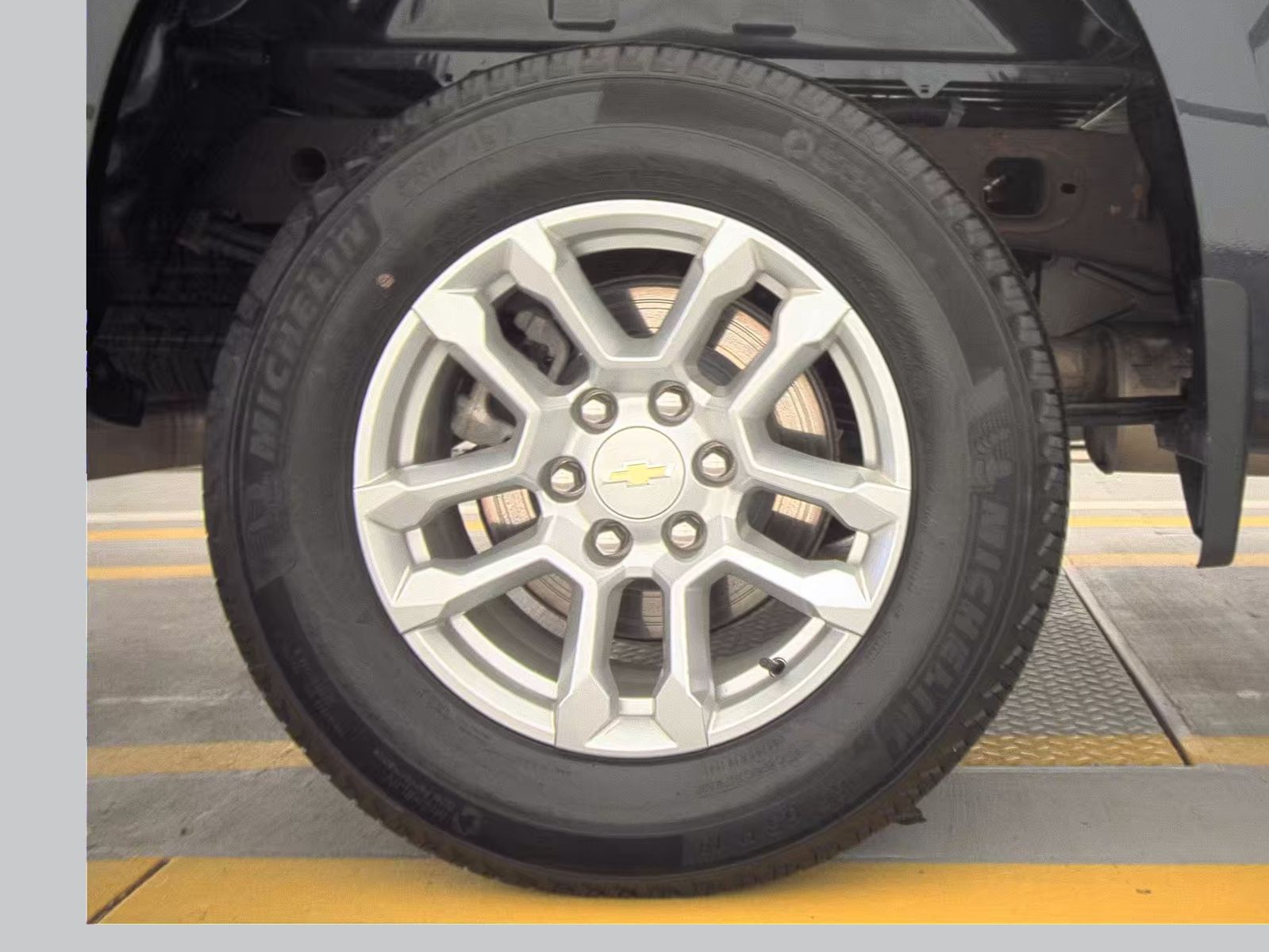 2024 Chevrolet Silverado 1500 LT AWD