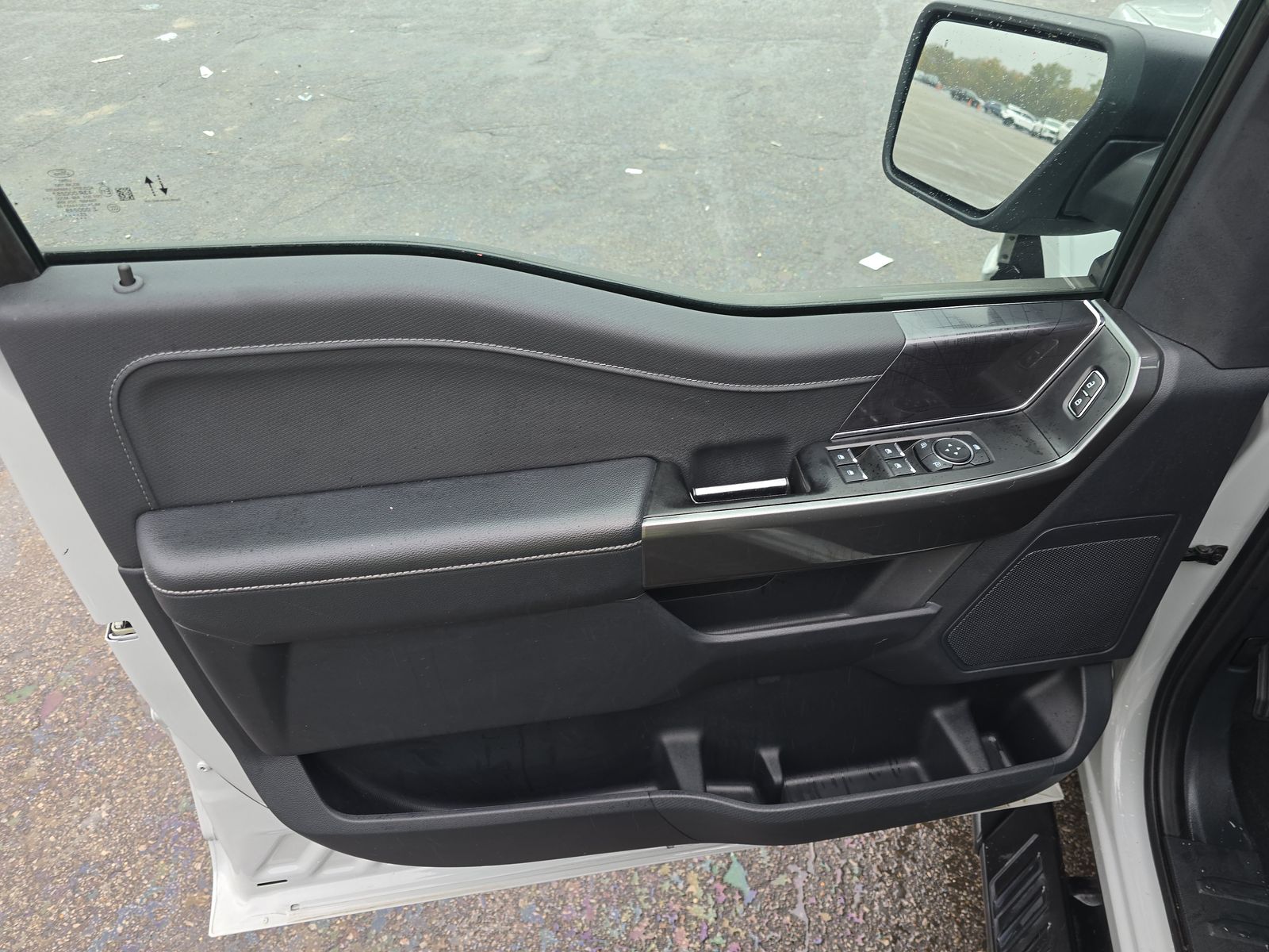 2023 Ford F-150 Hybrid XLT AWD