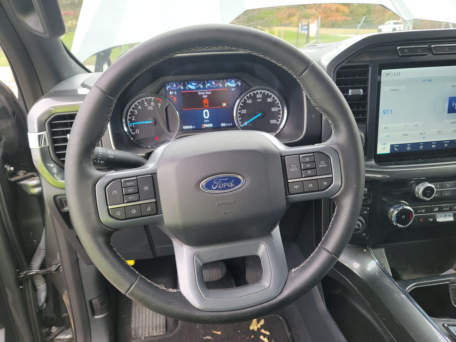 2023 Ford F-150 Hybrid XLT AWD