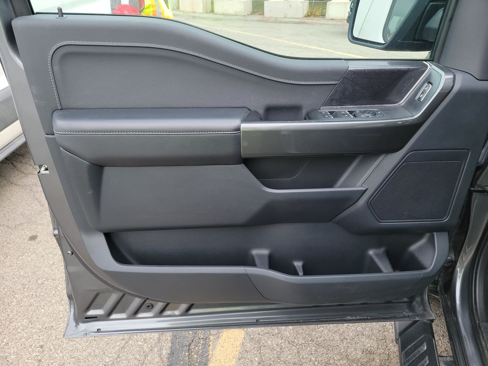 2023 Ford F-150 Hybrid XLT AWD