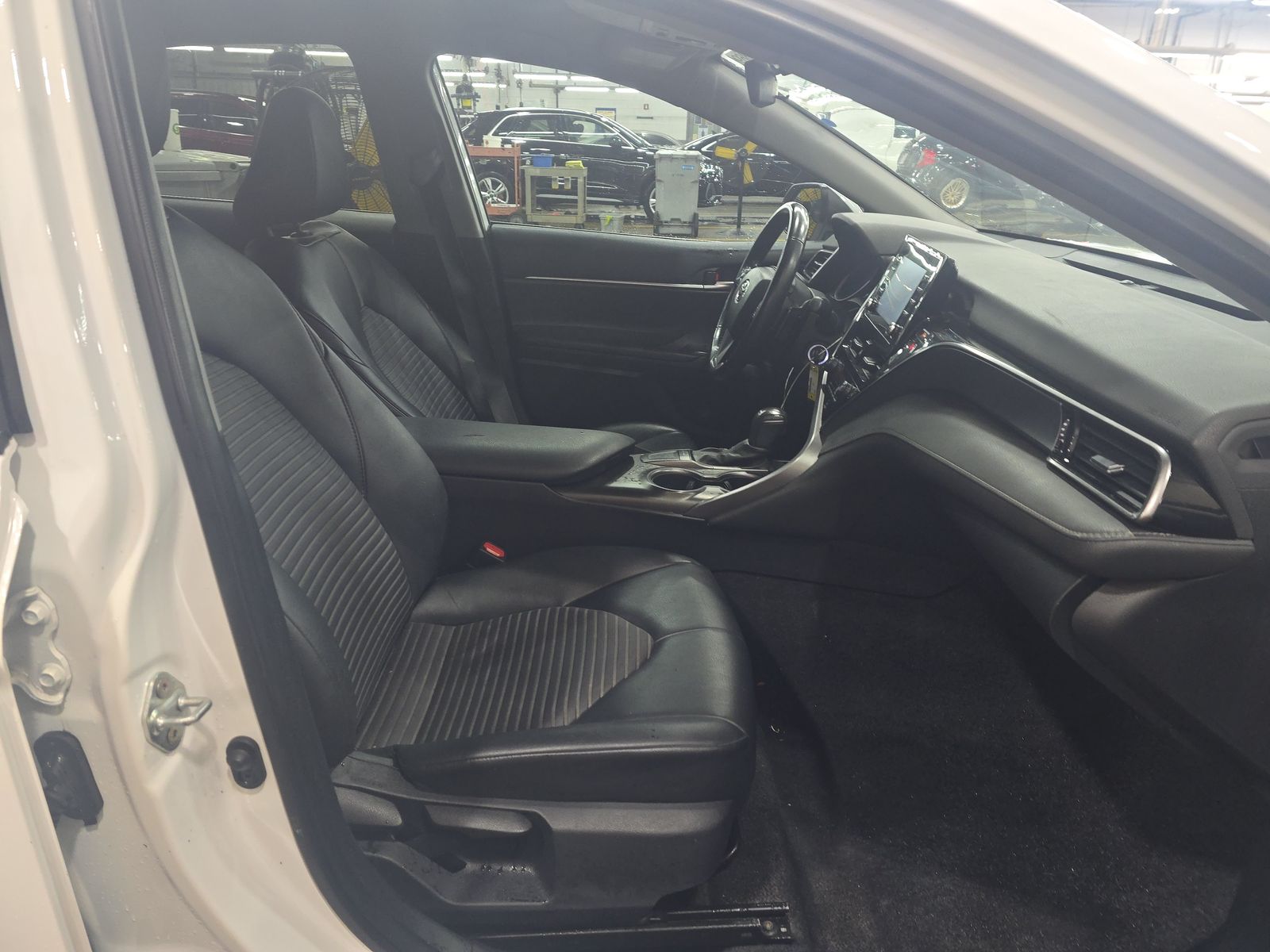 2023 Toyota Camry SE FWD