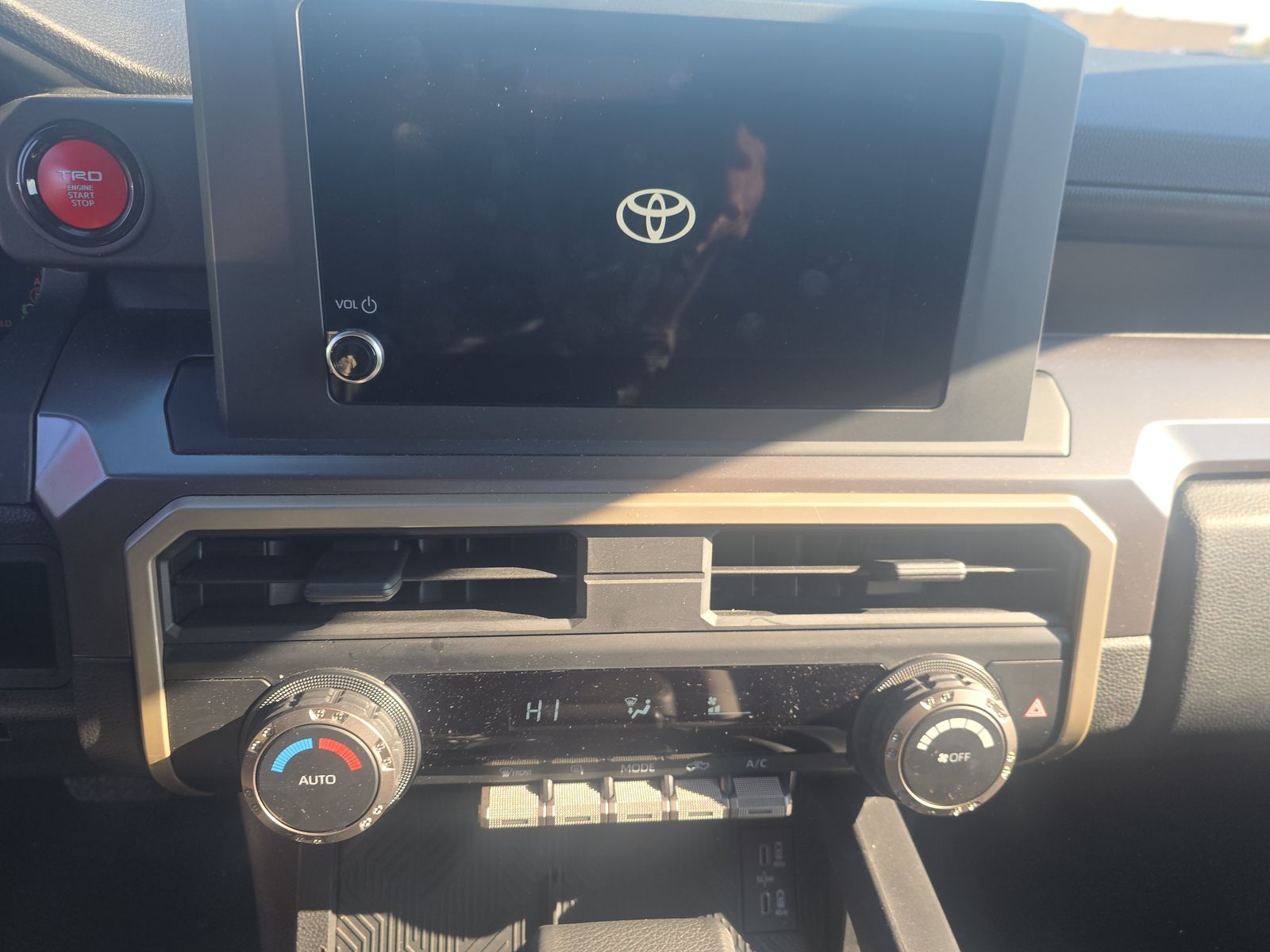 2025 Toyota Tacoma TRD Off-Road AWD