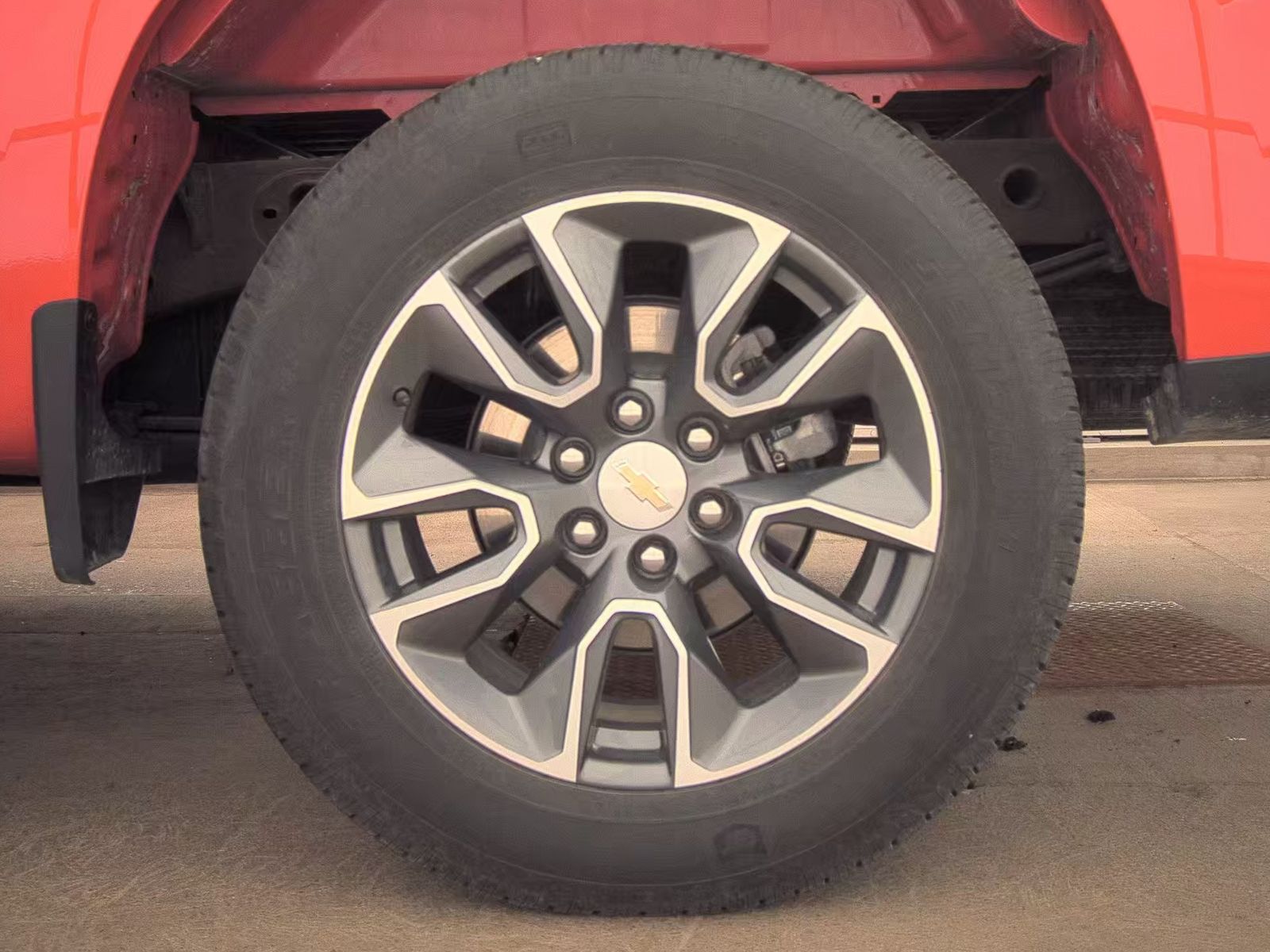 2024 Chevrolet Silverado 1500 LT AWD