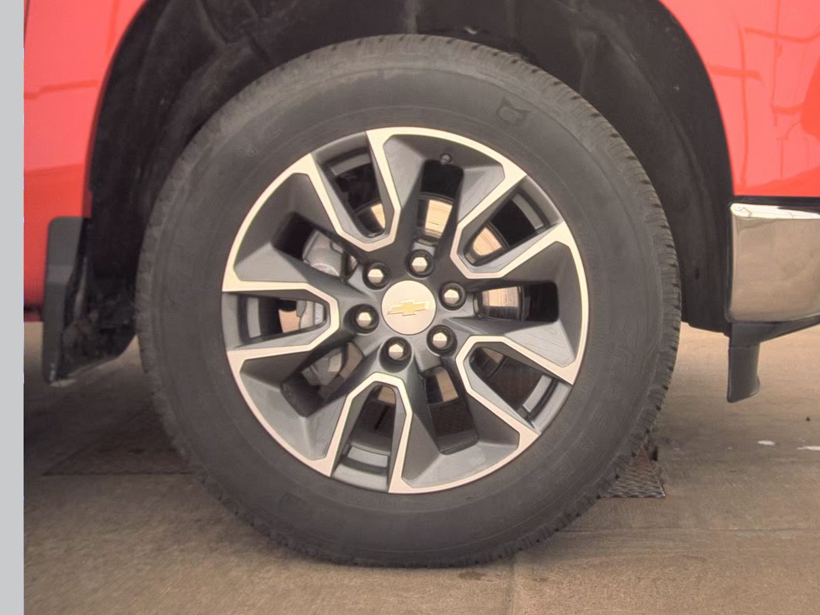 2024 Chevrolet Silverado 1500 LT AWD