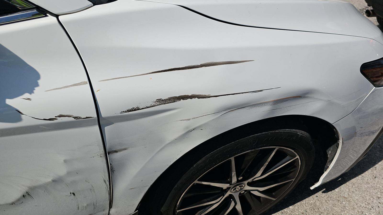 2023 Toyota Camry SE FWD