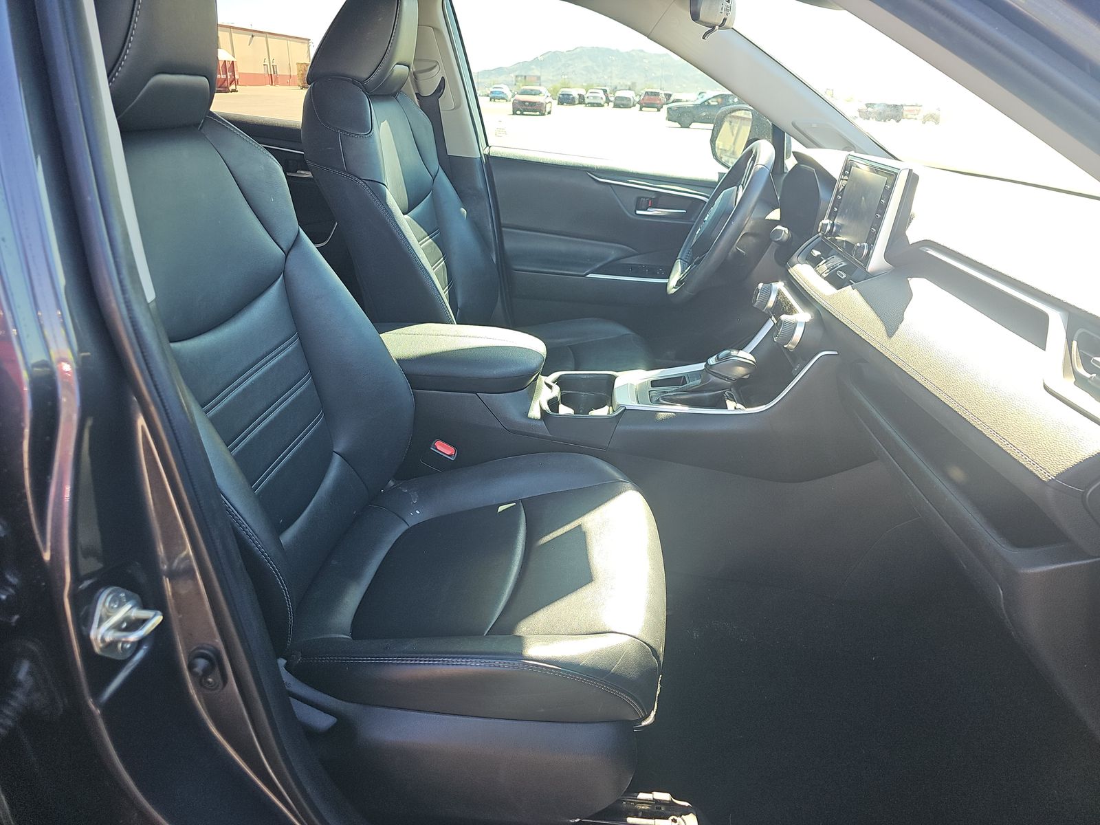 2020 Toyota RAV4 XLE Premium FWD