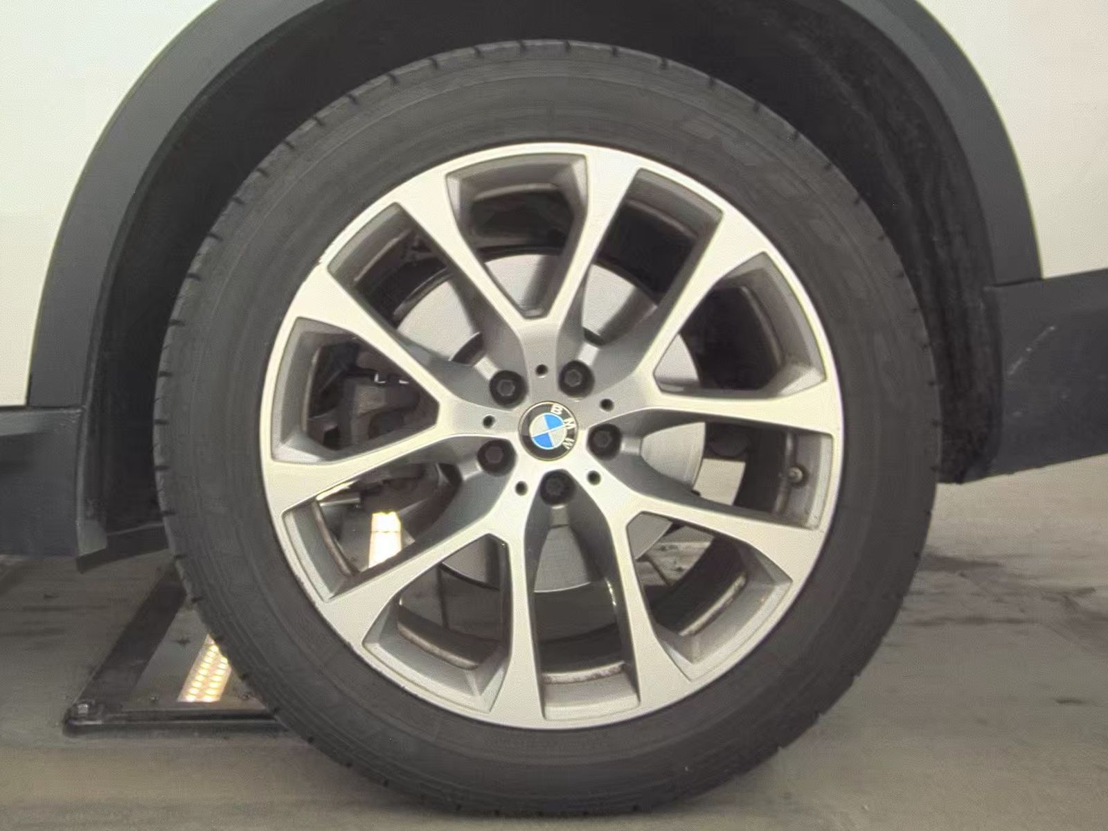 2024 BMW X5 xDrive40i AWD