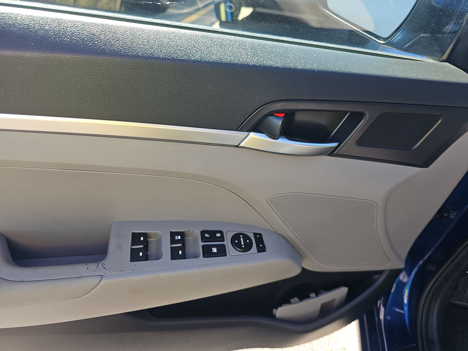 2019 Hyundai Elantra SE FWD