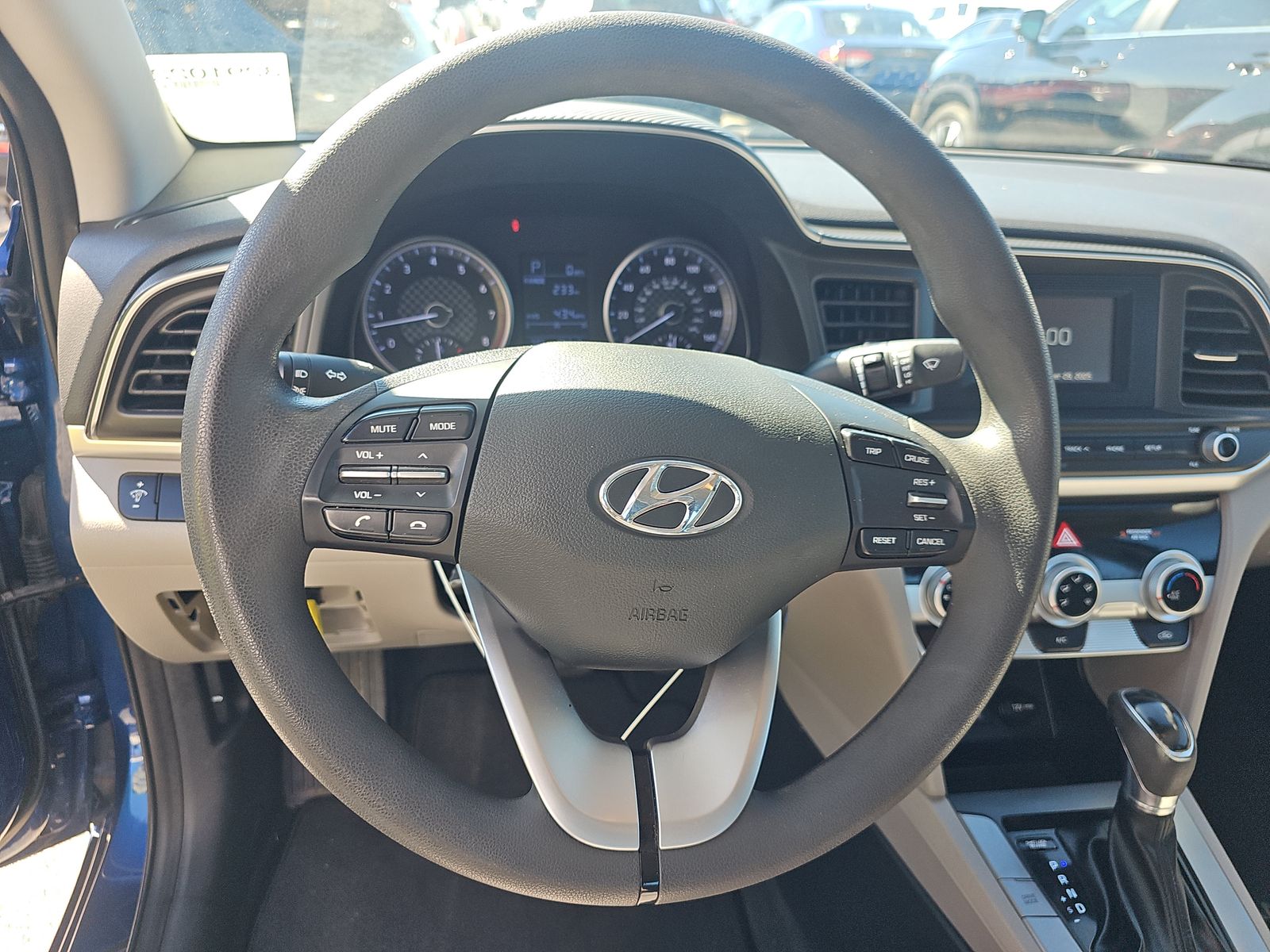 2019 Hyundai Elantra SE FWD