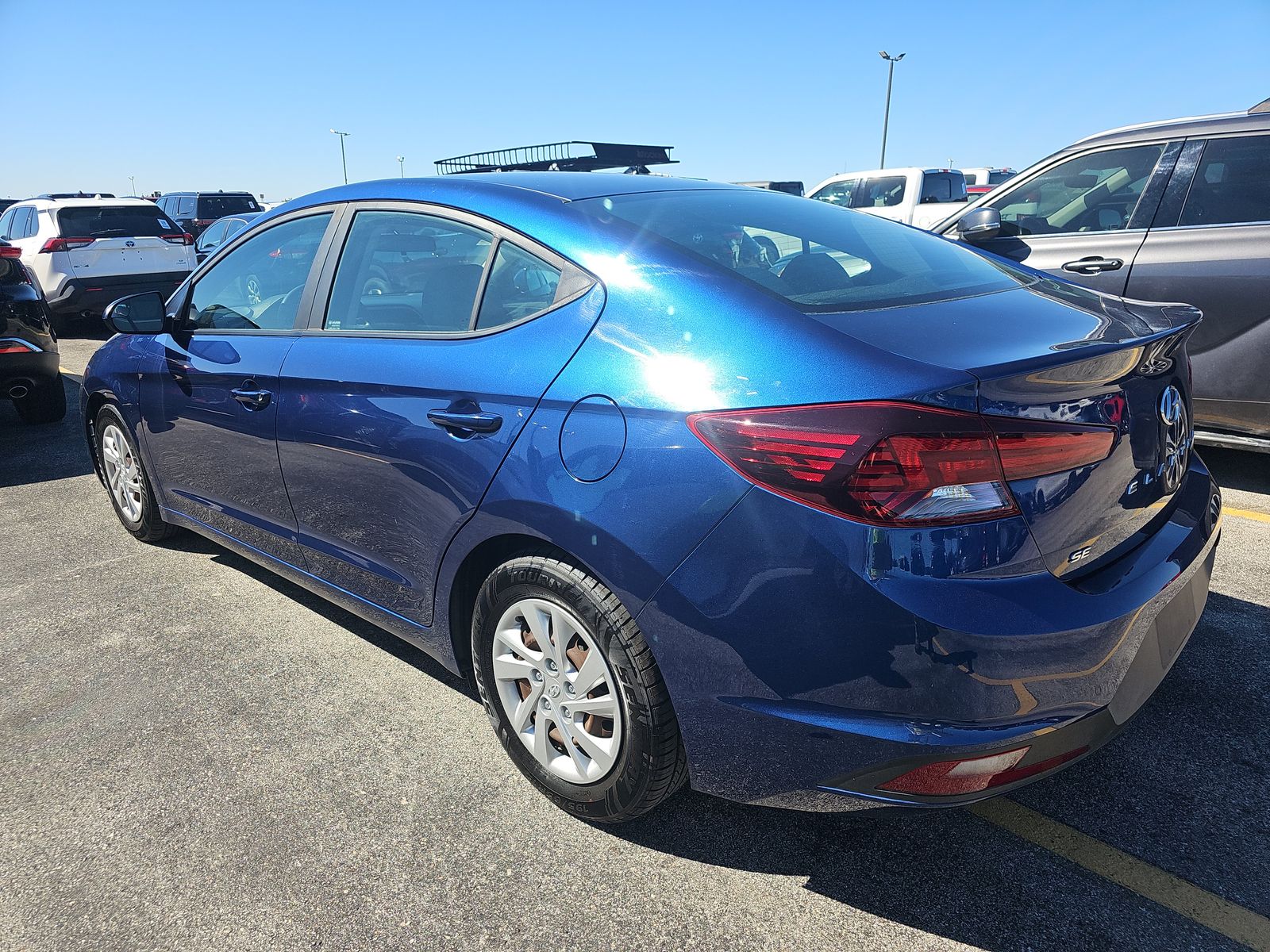 2019 Hyundai Elantra SE FWD