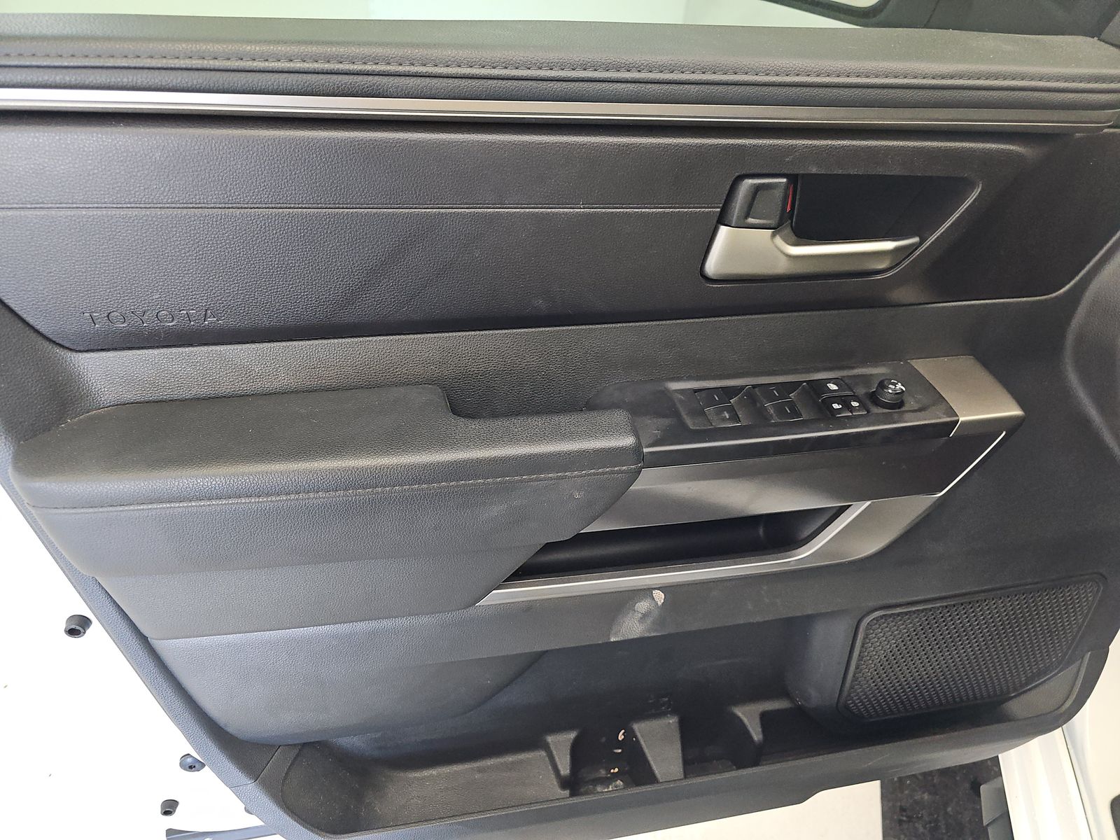 2025 Toyota Tundra SR5 RWD