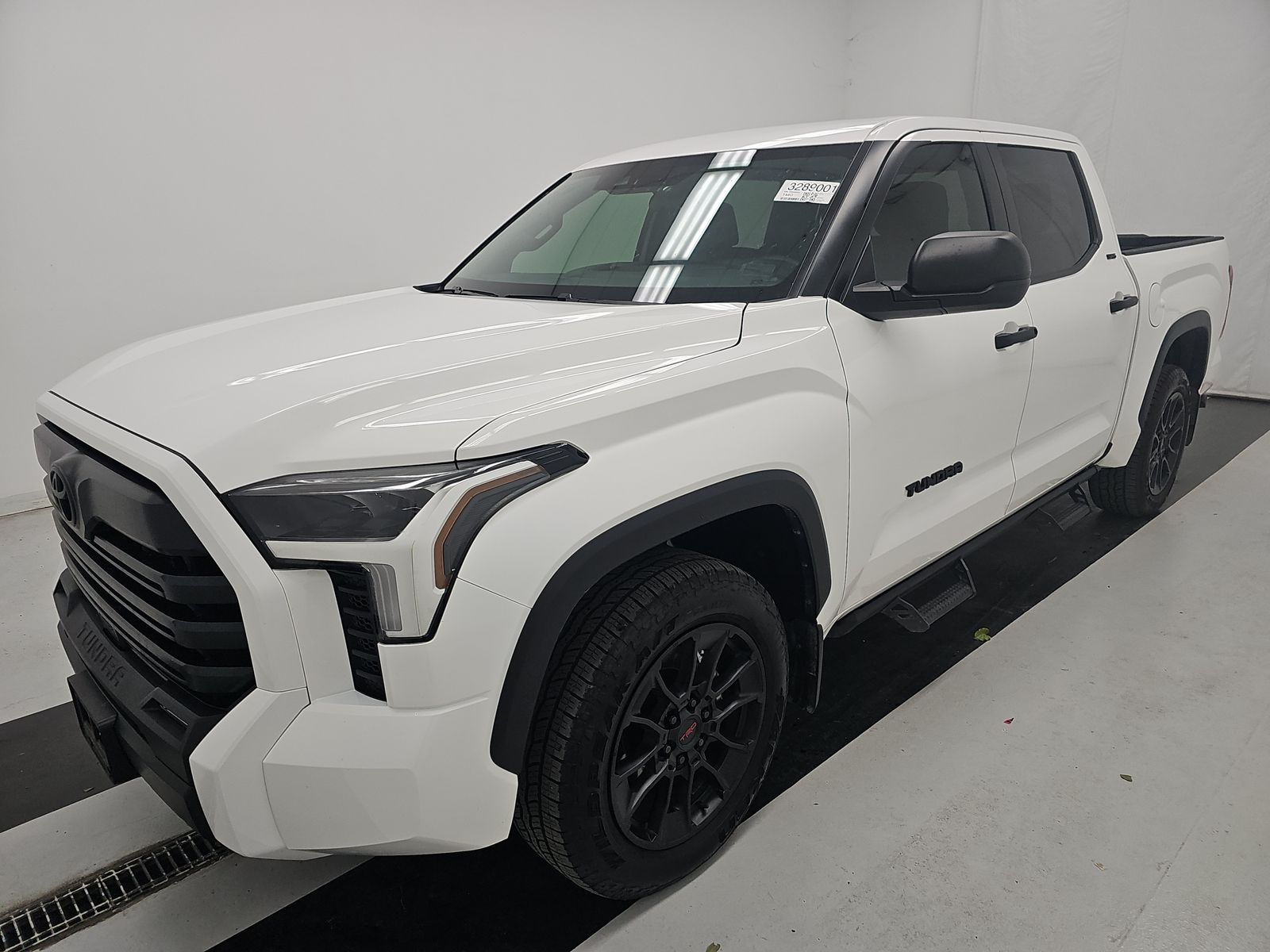 2025 Toyota Tundra SR5 RWD