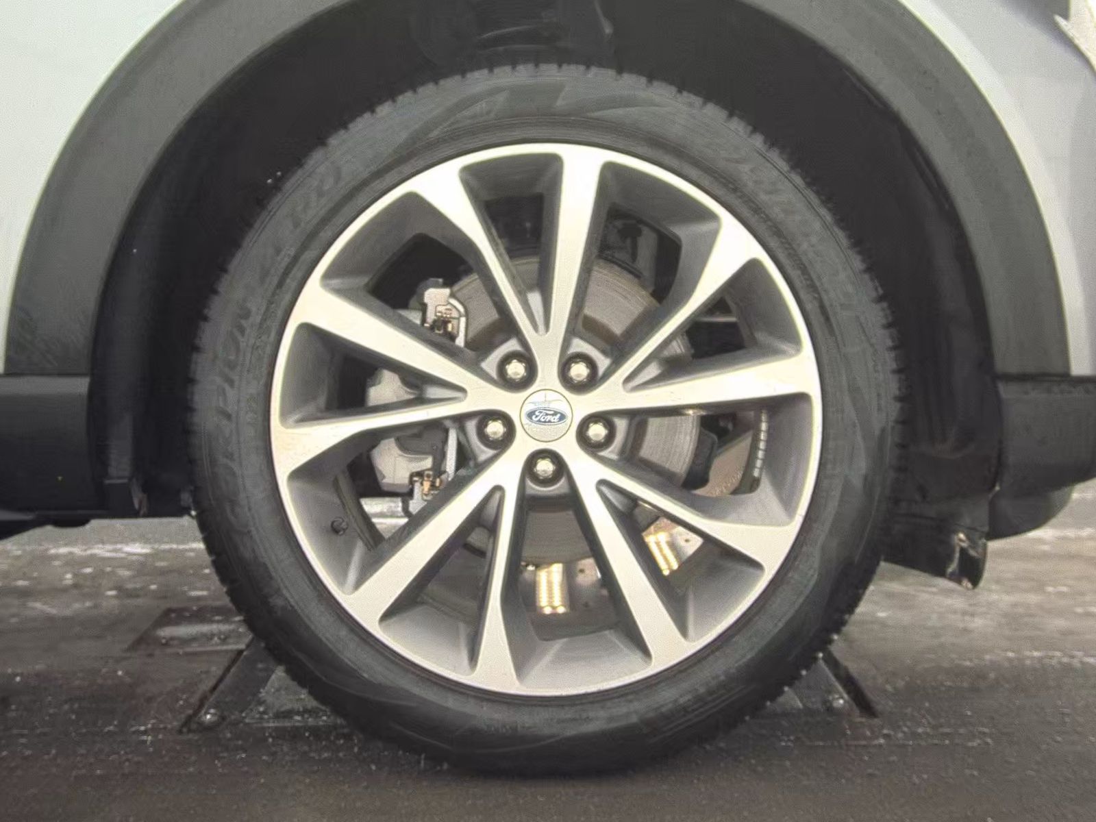 2025 Ford Explorer Platinum RWD