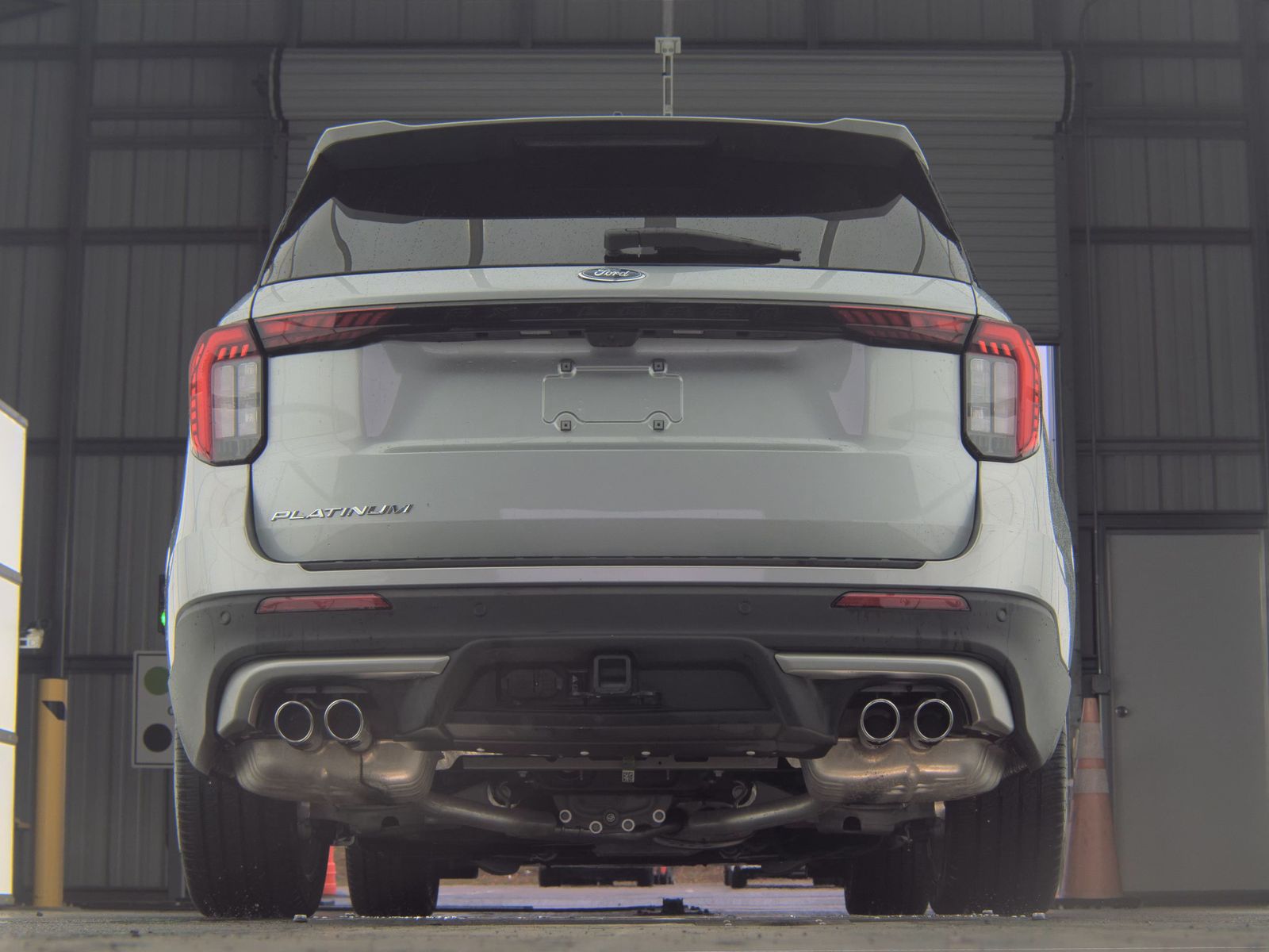 2025 Ford Explorer Platinum RWD