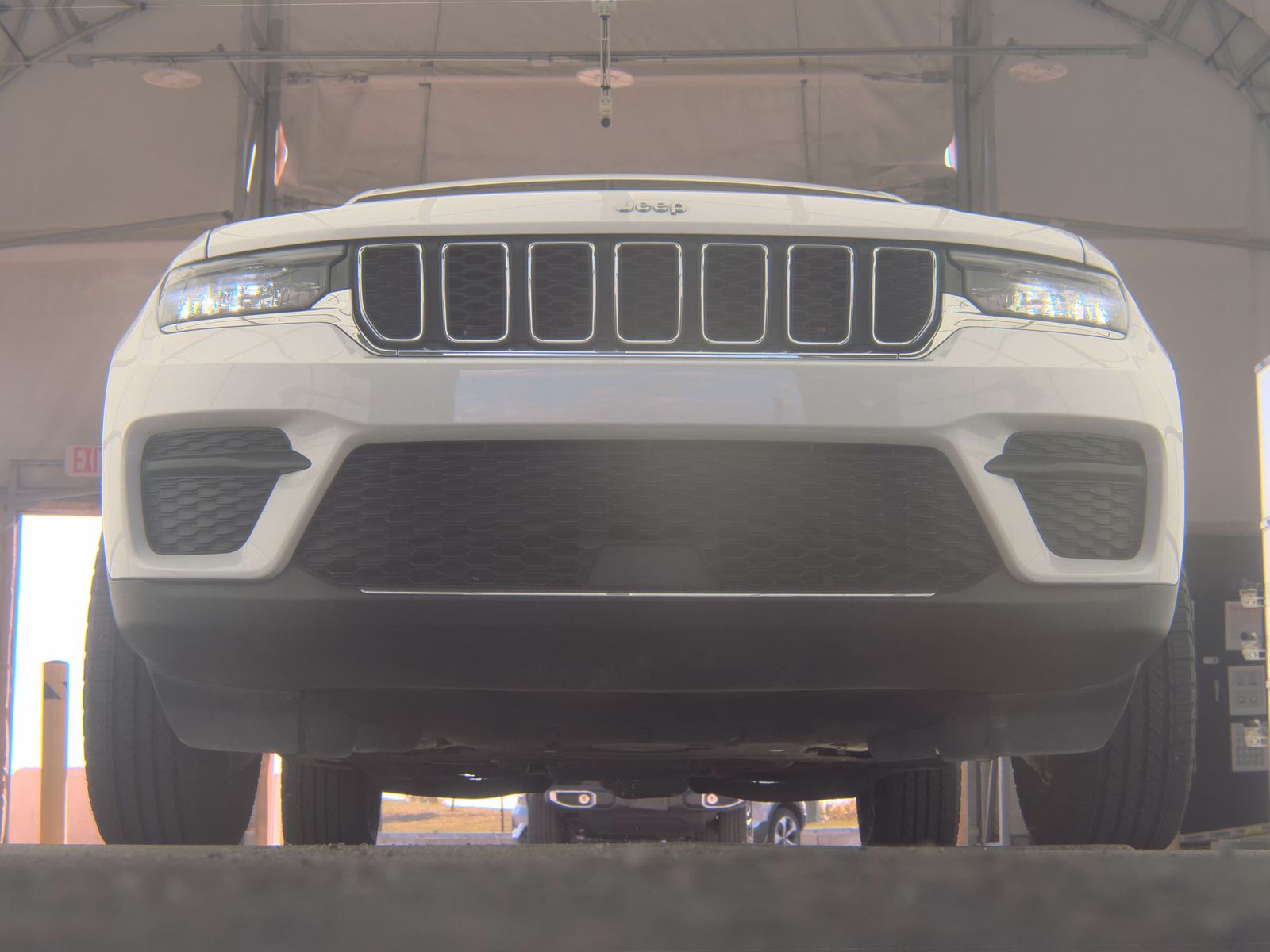 2024 Jeep Grand Cherokee Laredo AWD