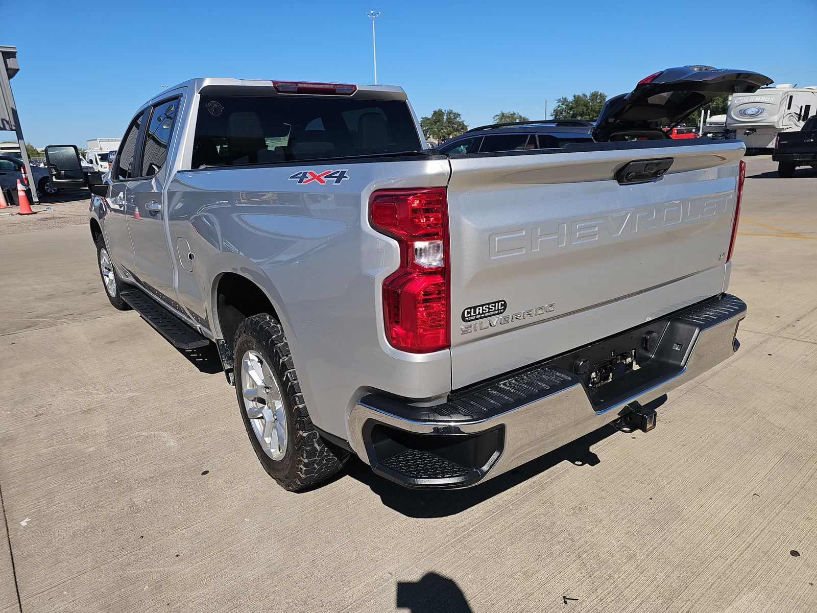 2022 Chevrolet Silverado 1500 LT AWD