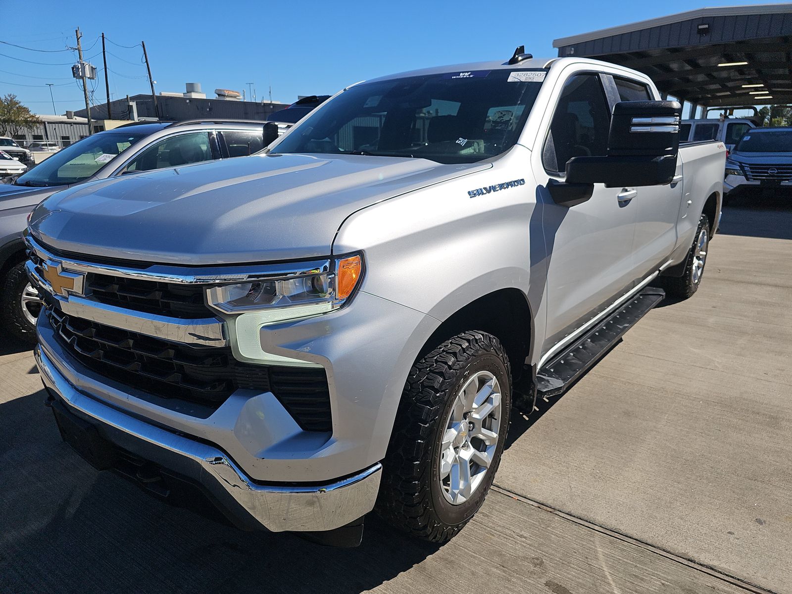 2022 Chevrolet Silverado 1500 LT AWD