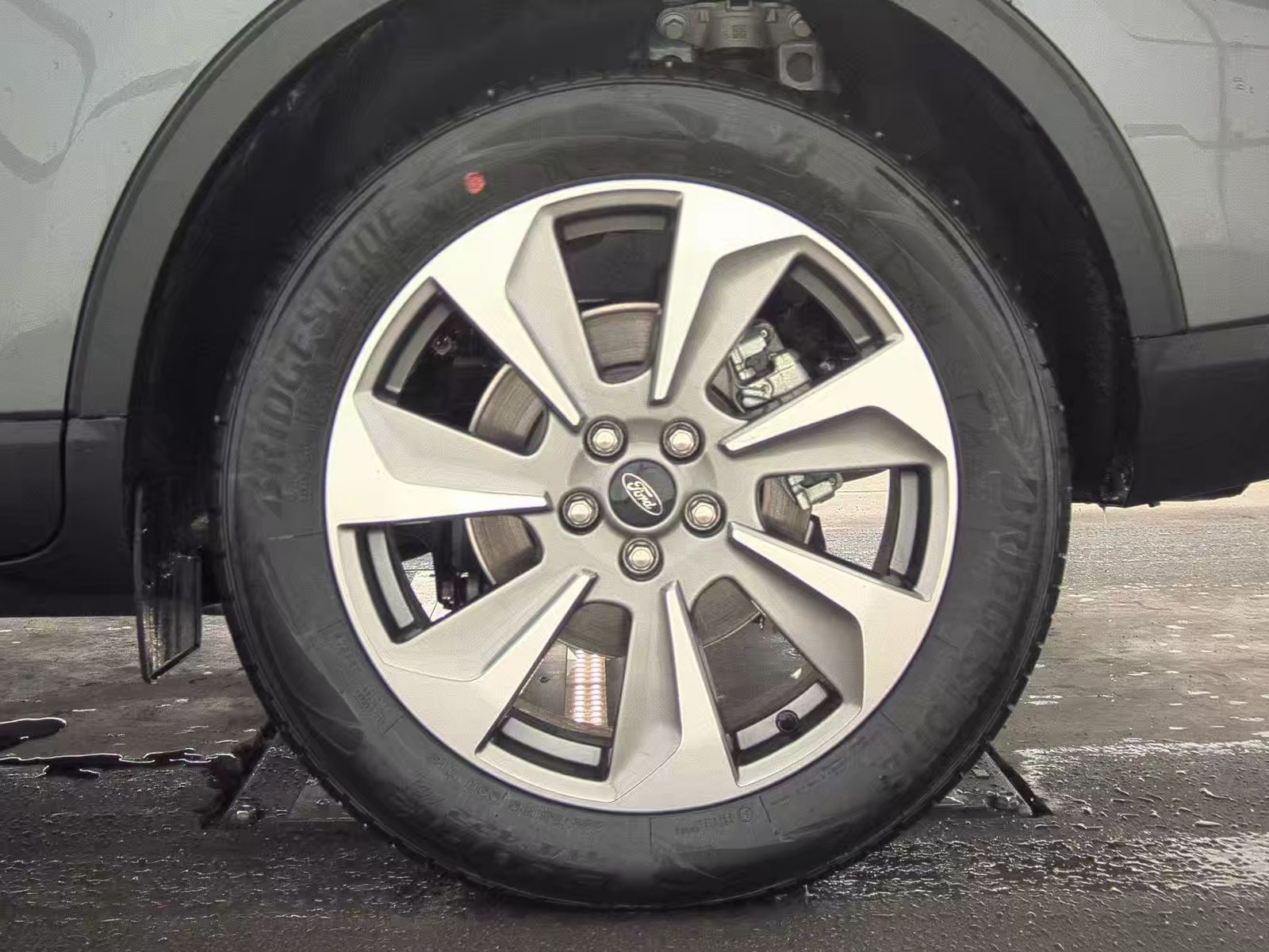 2025 Ford Escape Hybrid Platinum AWD