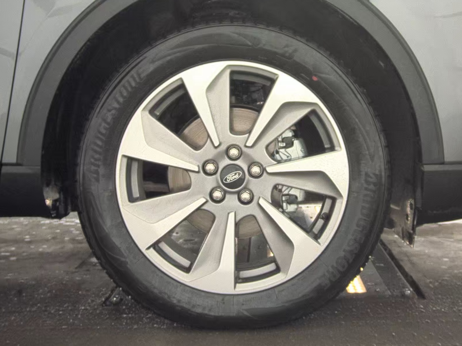 2025 Ford Escape Hybrid Platinum AWD