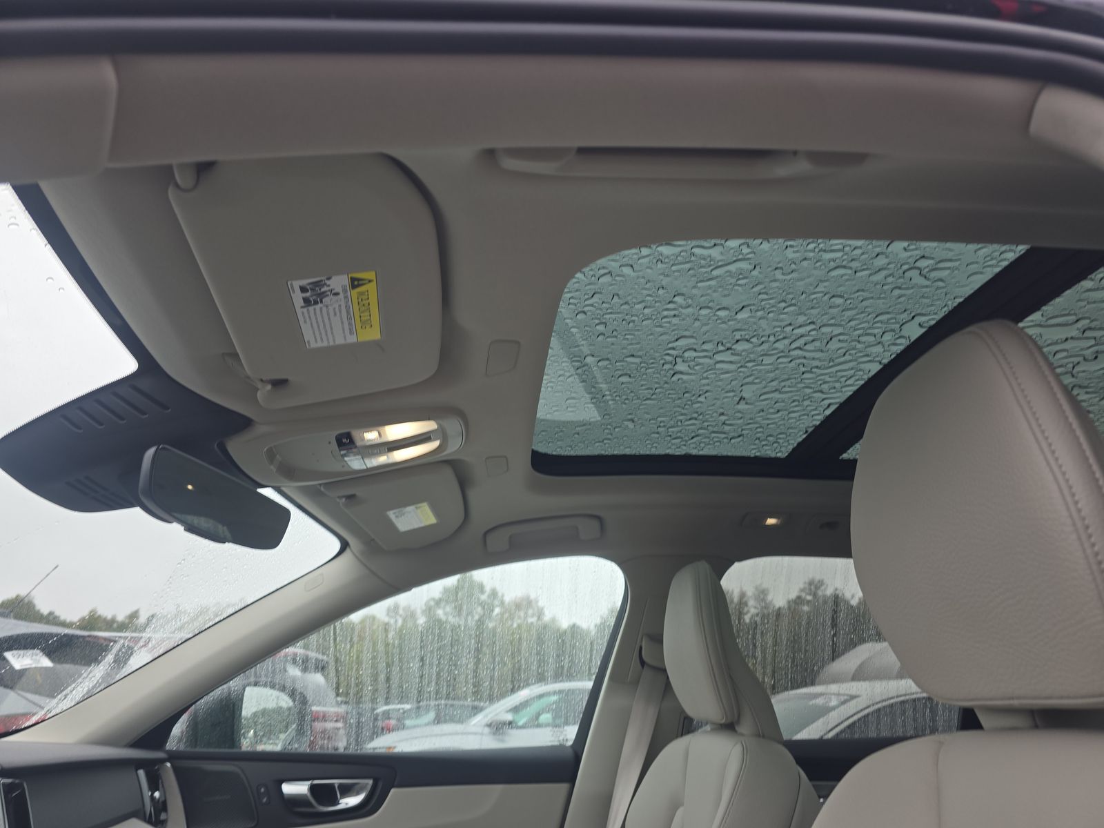 2023 Volvo XC60 B5 Plus FWD