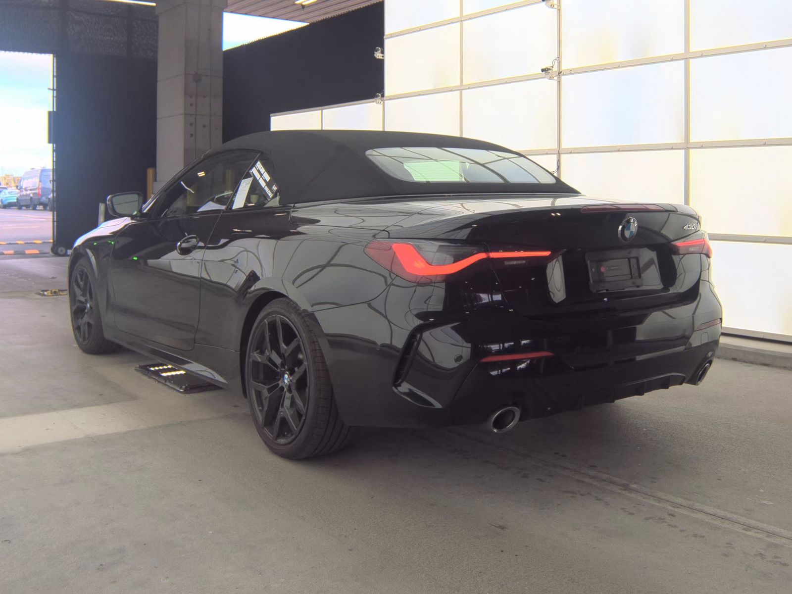 2025 BMW 4 Series 430i RWD