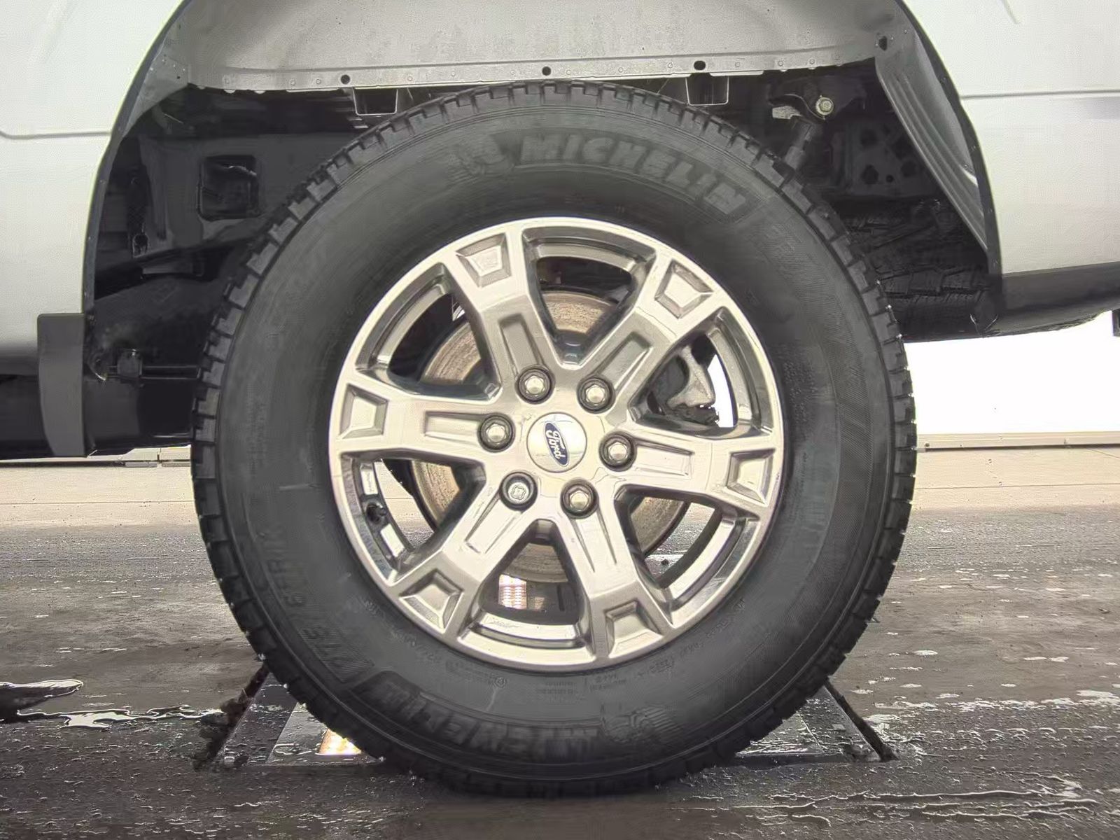 2023 Ford F-150 Hybrid XLT AWD