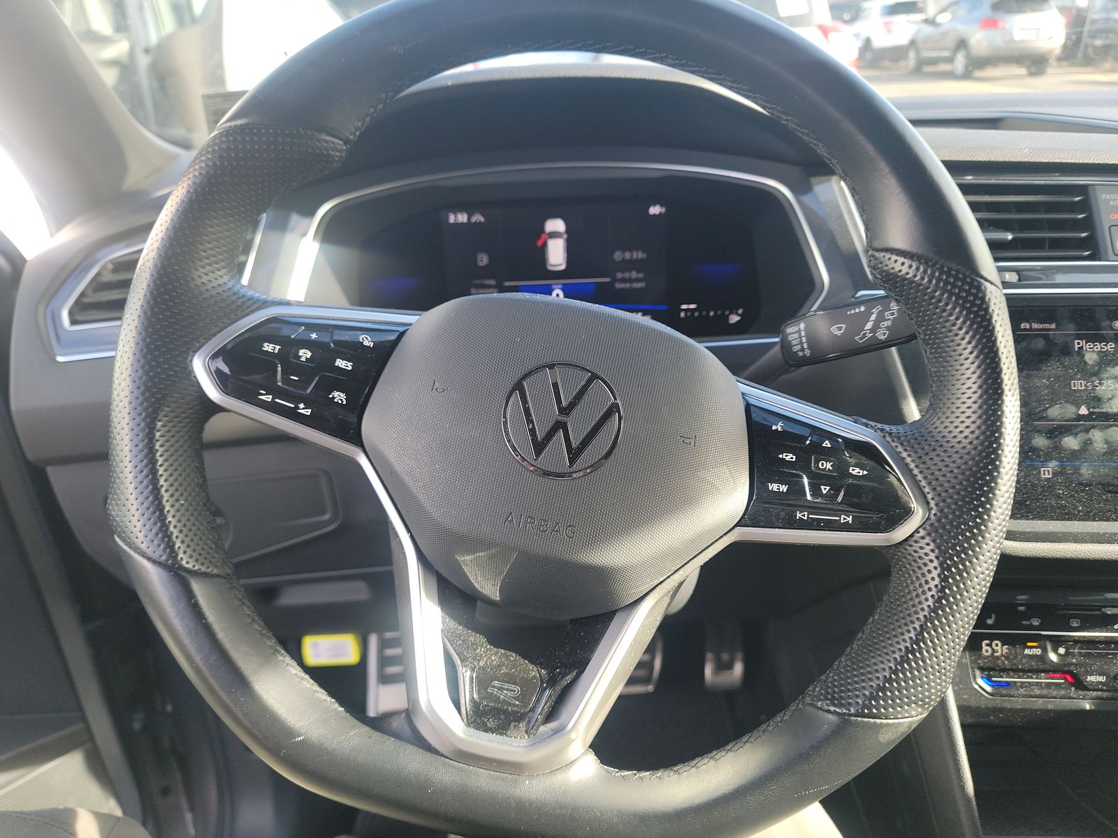 2023 Volkswagen Tiguan 2.0T SE R-Line Black AWD