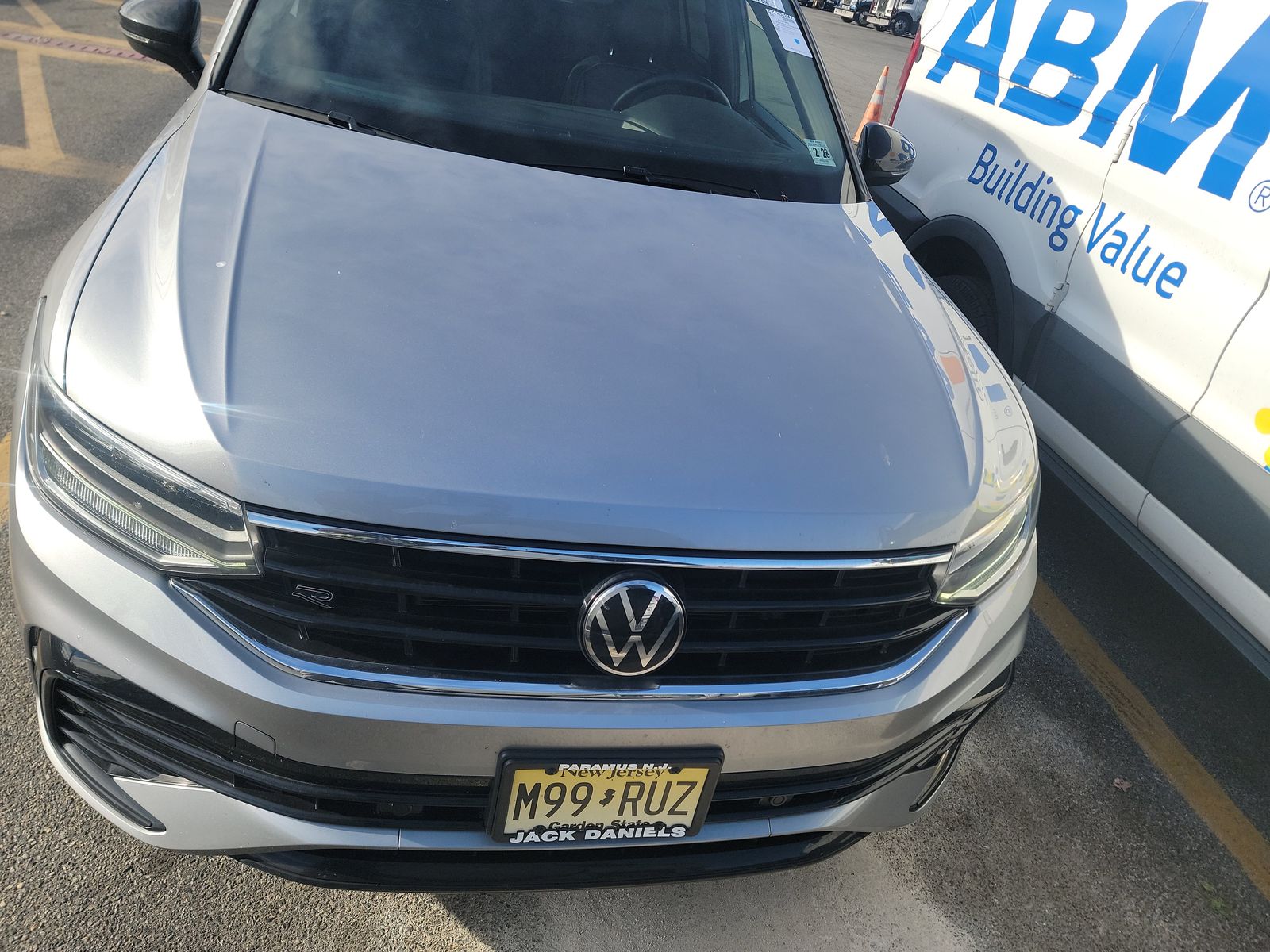 2023 Volkswagen Tiguan 2.0T SE R-Line Black AWD