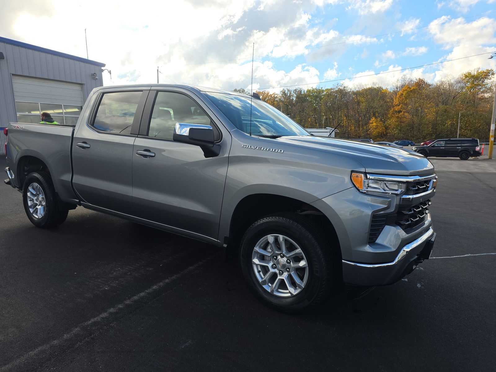 2024 Chevrolet Silverado 1500 LT AWD