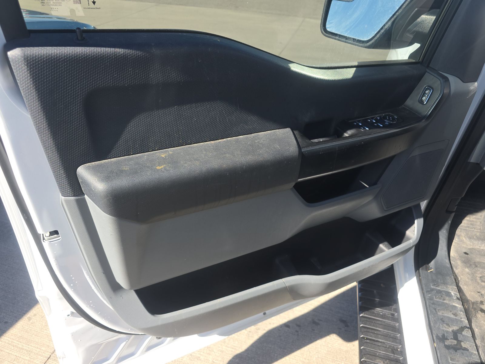 2023 Ford F-150 XL RWD