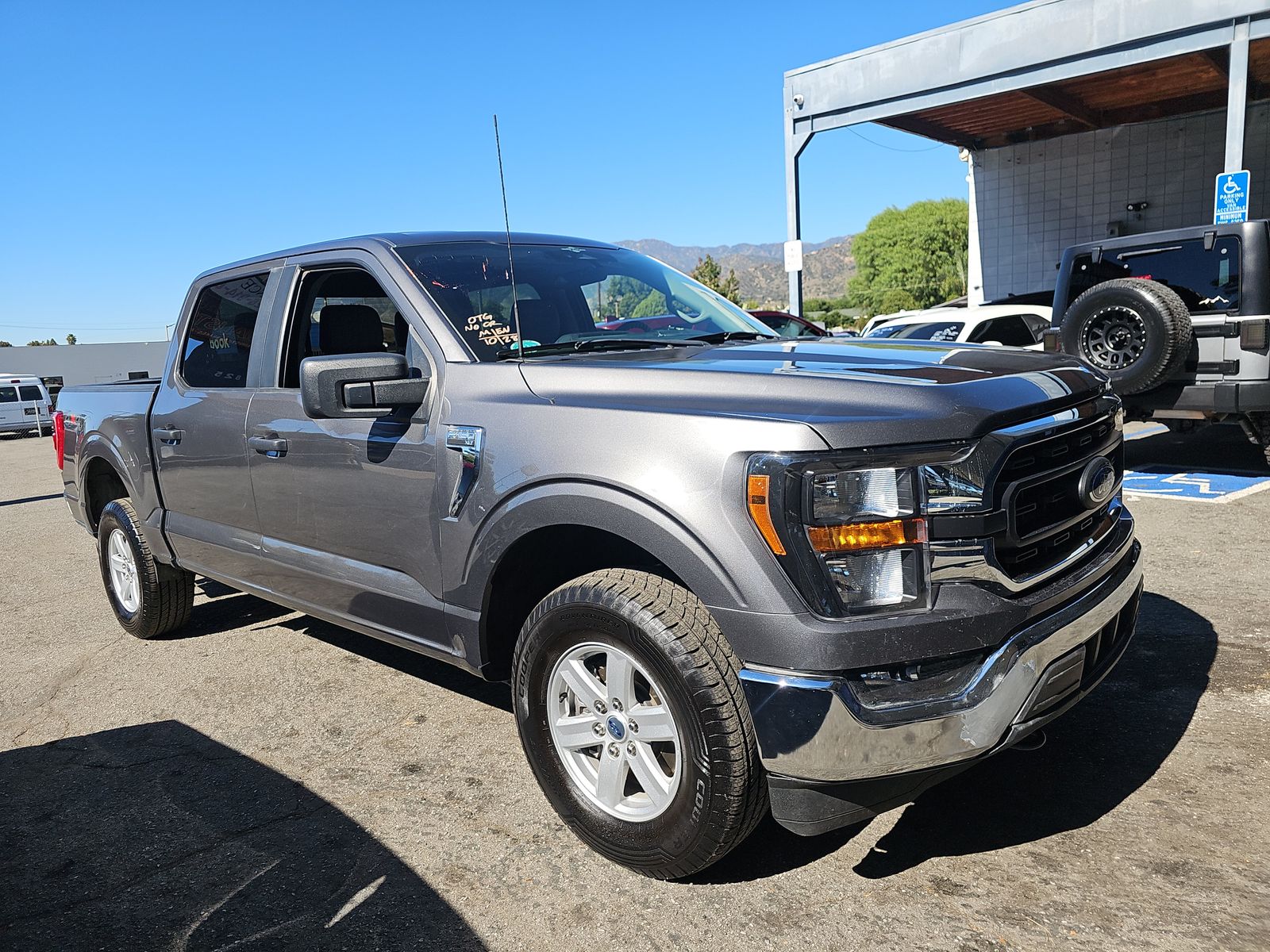 2023 Ford F-150 XLT AWD
