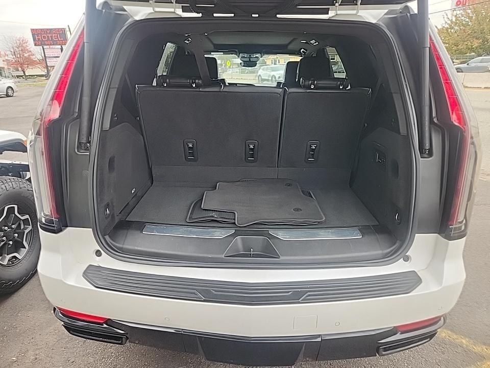 2022 Cadillac Escalade Sport AWD