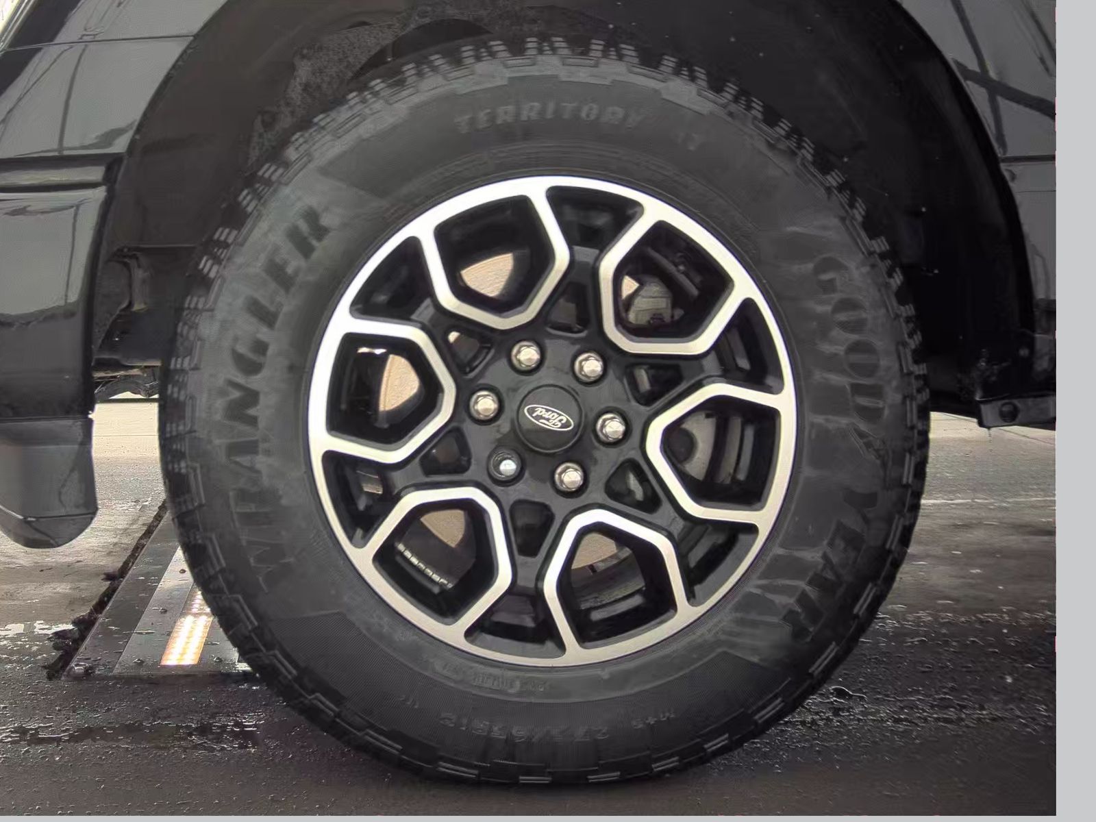 2023 Ford F-150 Hybrid XLT AWD