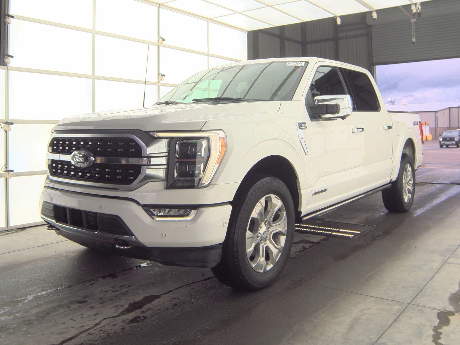 2023 Ford F-150 Hybrid Platinum AWD