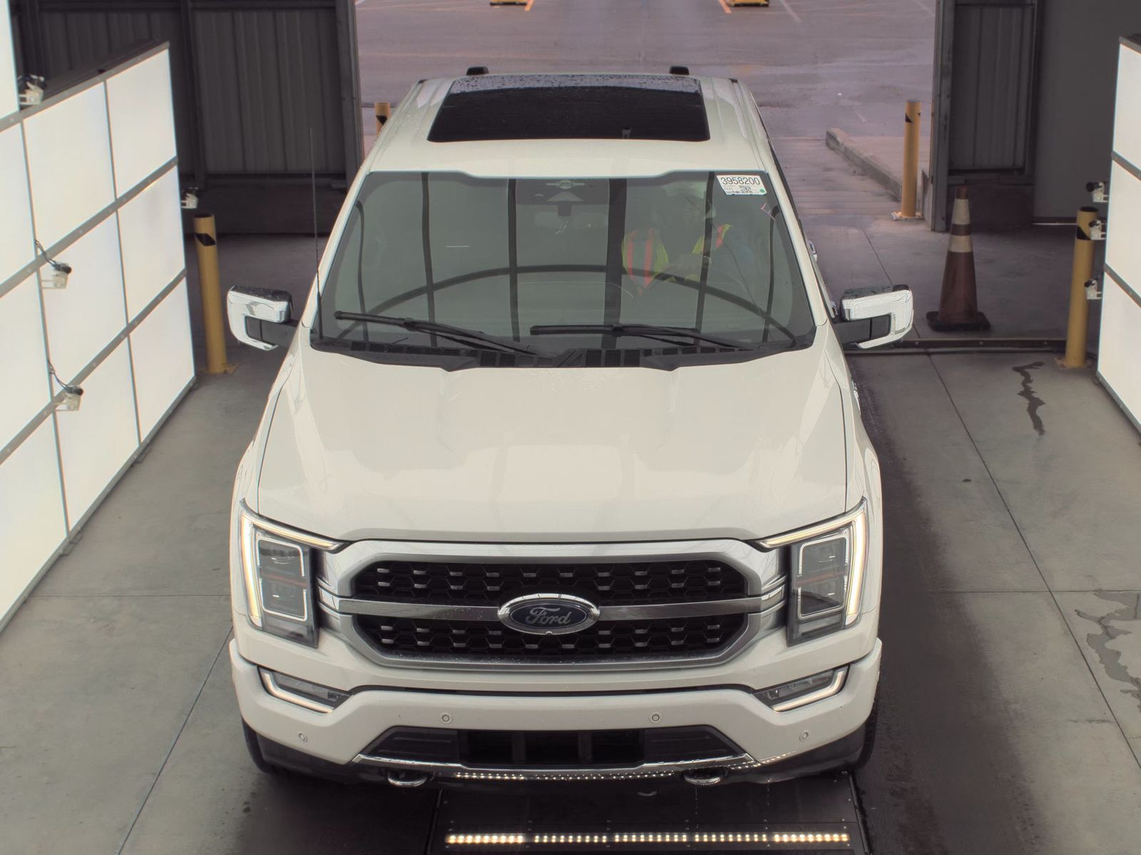 2023 Ford F-150 Hybrid Platinum AWD